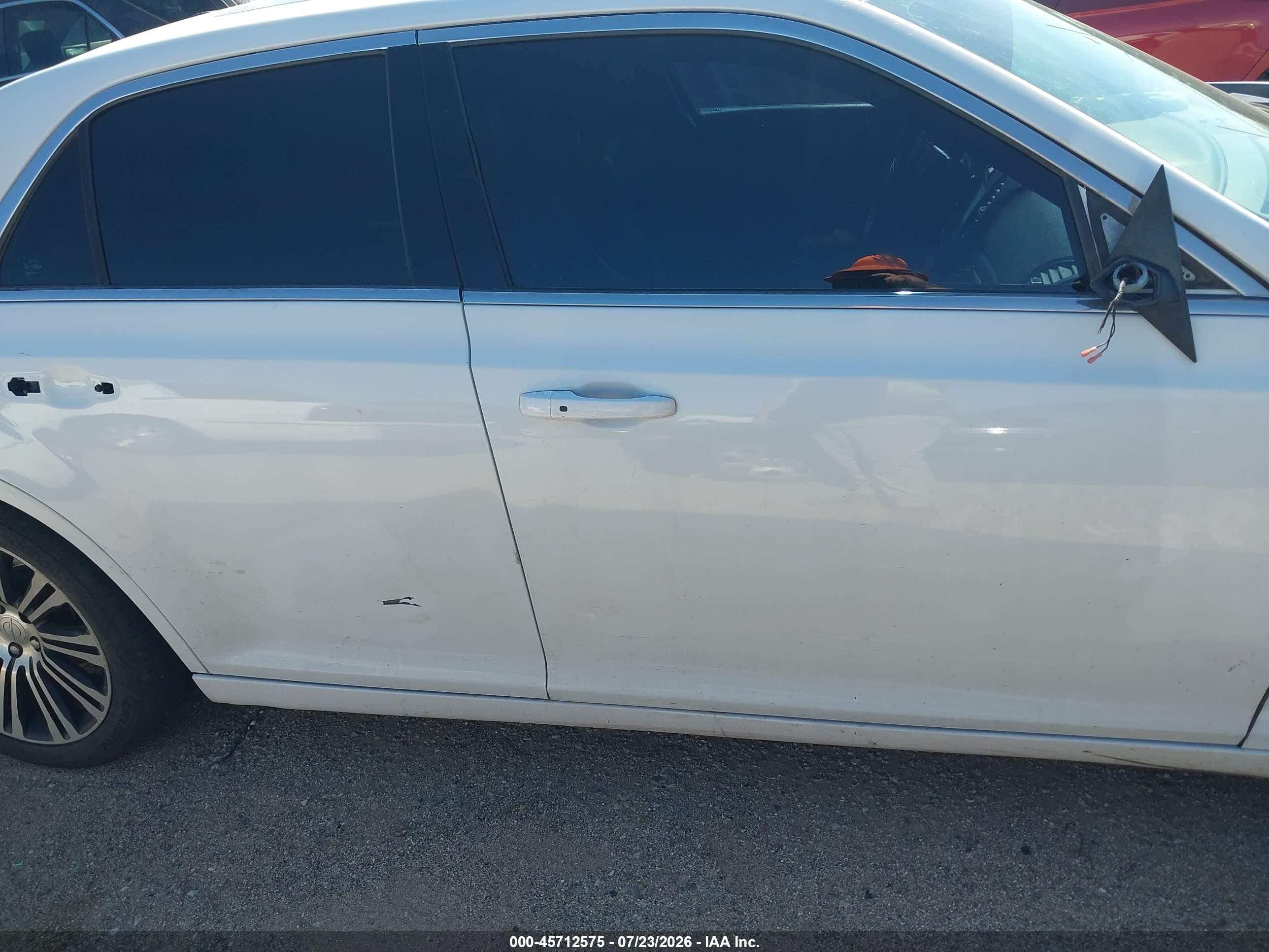 2013 Chrysler 300 300s White vin: 2C3CCABG9DH551487
