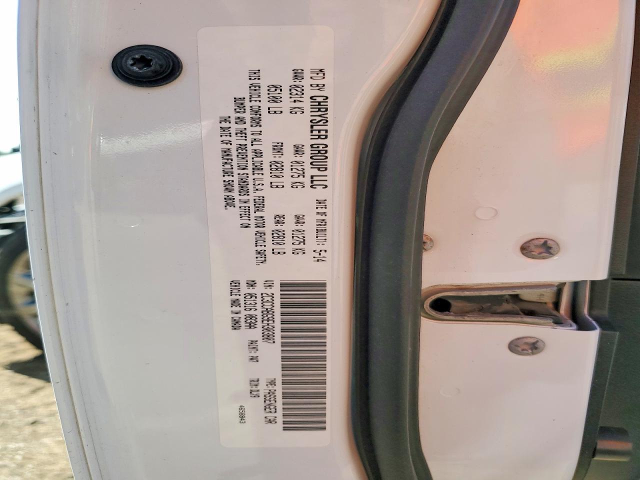 2014 Chrysler 300 S White vin: 2C3CCABG9EH303807