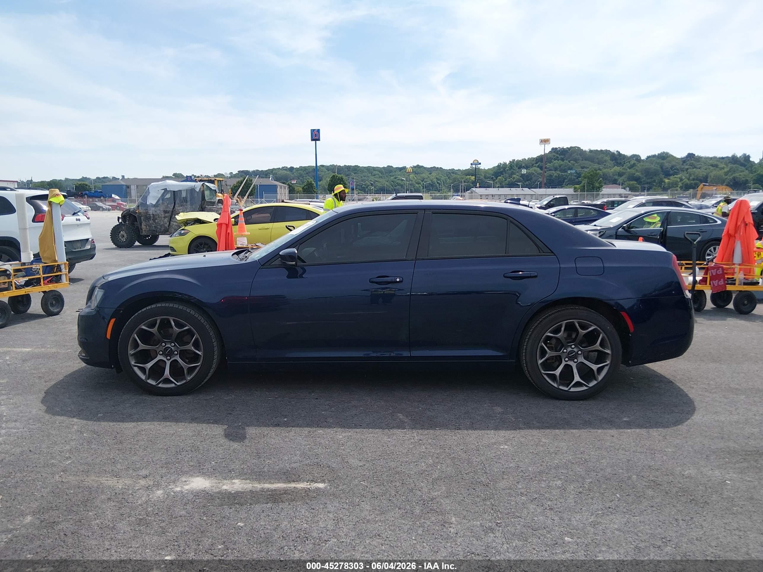 2015 Chrysler 300 300s Blue vin: 2C3CCABG9FH763664