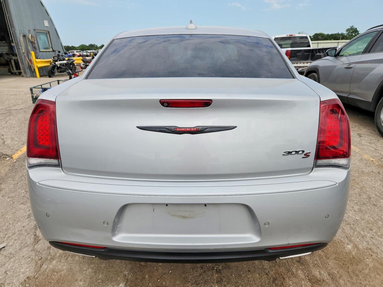 2021 Chrysler 300 S Gray vin: 2C3CCABG9MH567205