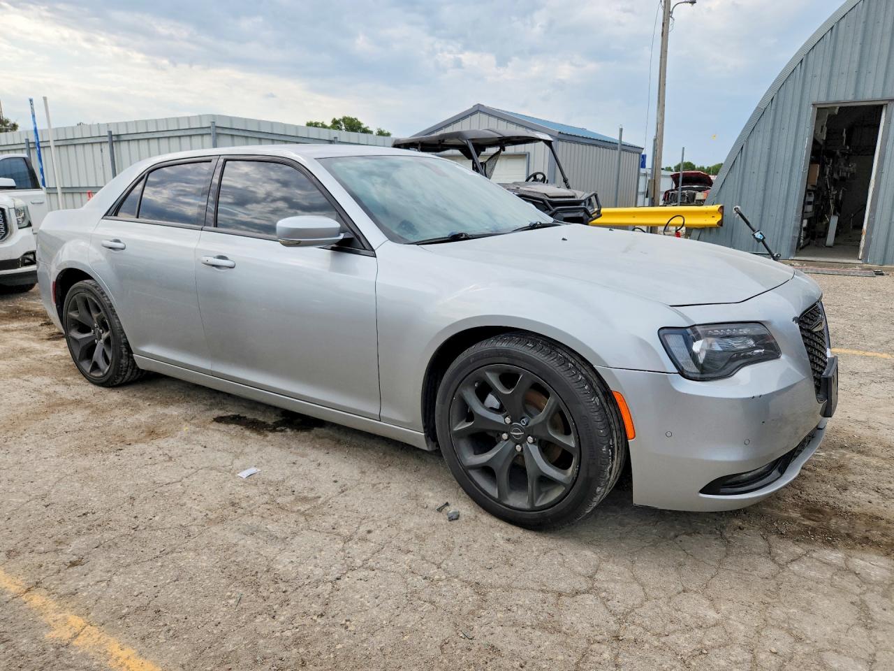 2021 Chrysler 300 S Gray vin: 2C3CCABG9MH567205
