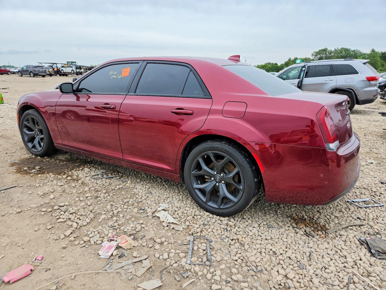 2023 Chrysler 300 S Red vin: 2C3CCABG9PH562140