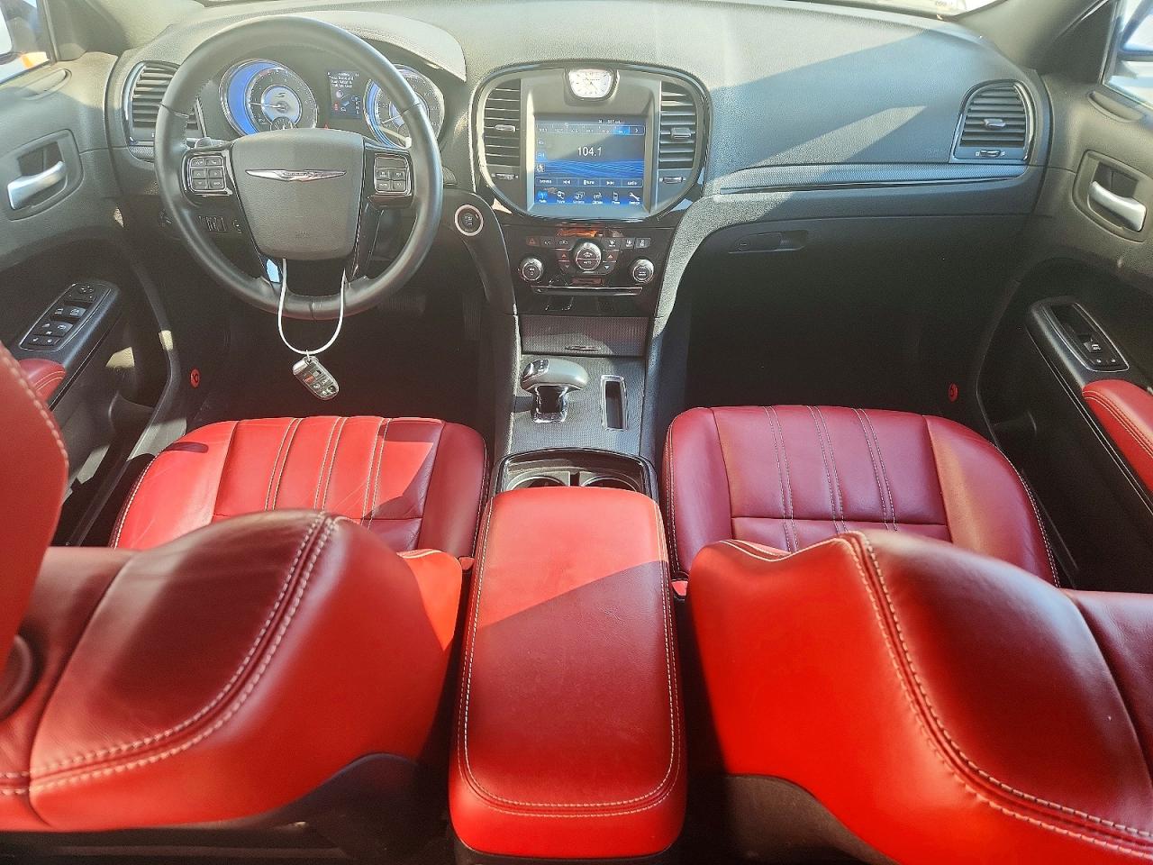 2013 Chrysler 300 S White vin: 2C3CCABGXDH530065
