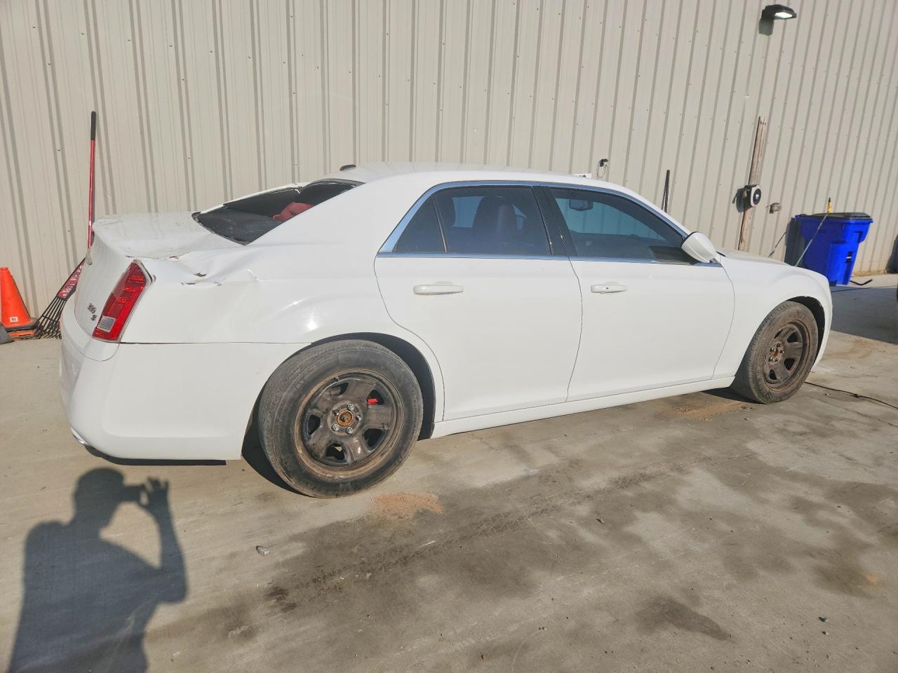 2013 Chrysler 300 S White vin: 2C3CCABGXDH530065