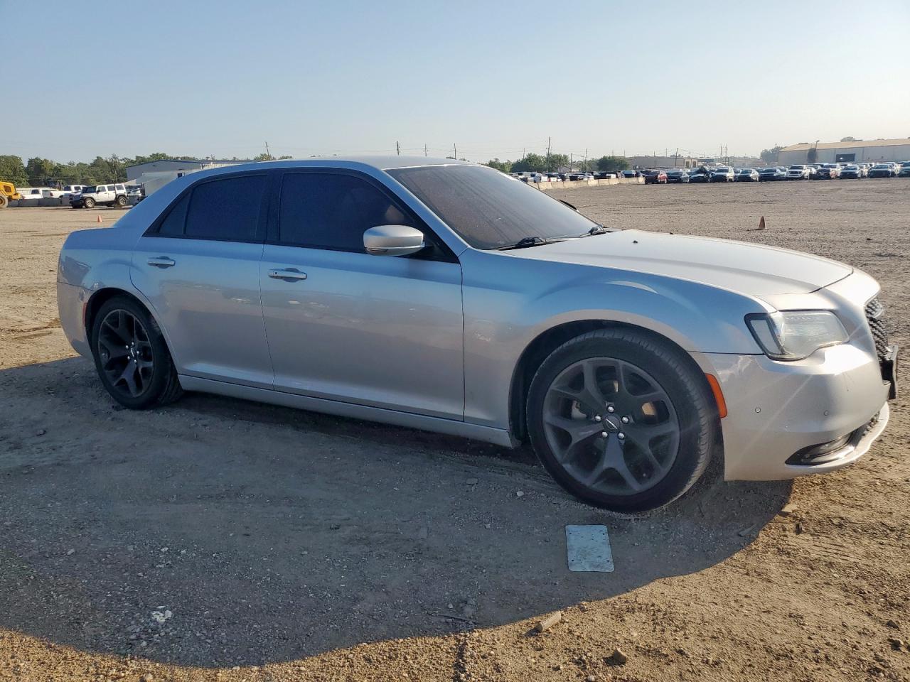 2021 Chrysler 300 S Silver vin: 2C3CCABGXMH589195