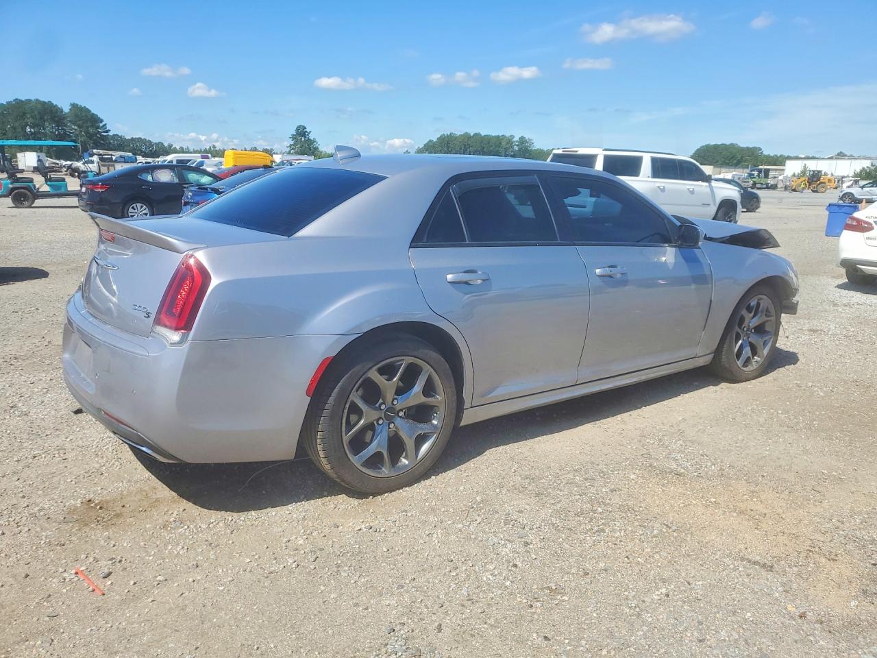 2015 Chrysler 300 S Silver vin: 2C3CCABT1FH736097