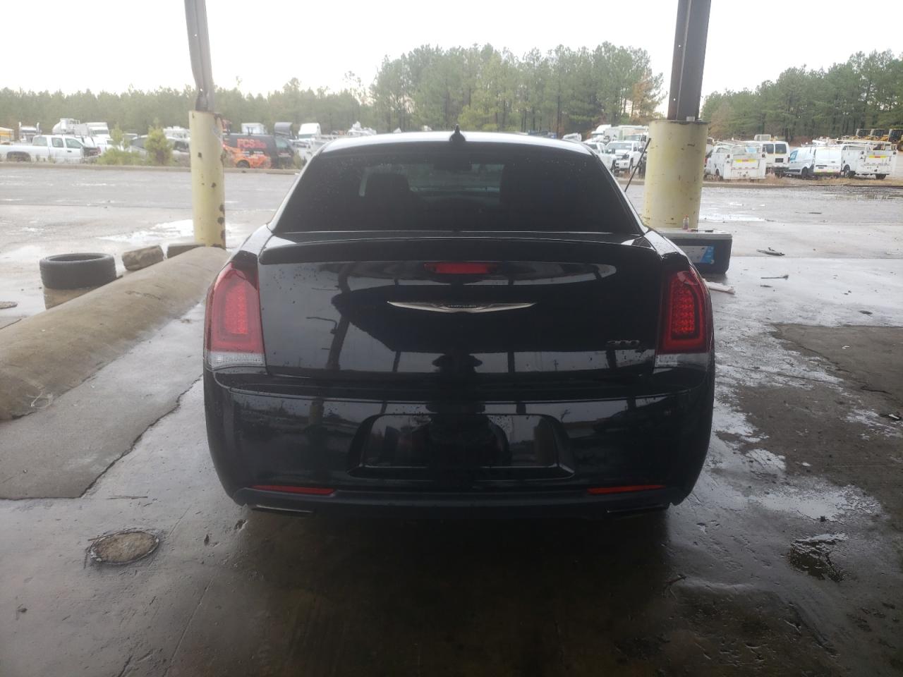 2019 Chrysler 300 S Black vin: 2C3CCABT5KH689845
