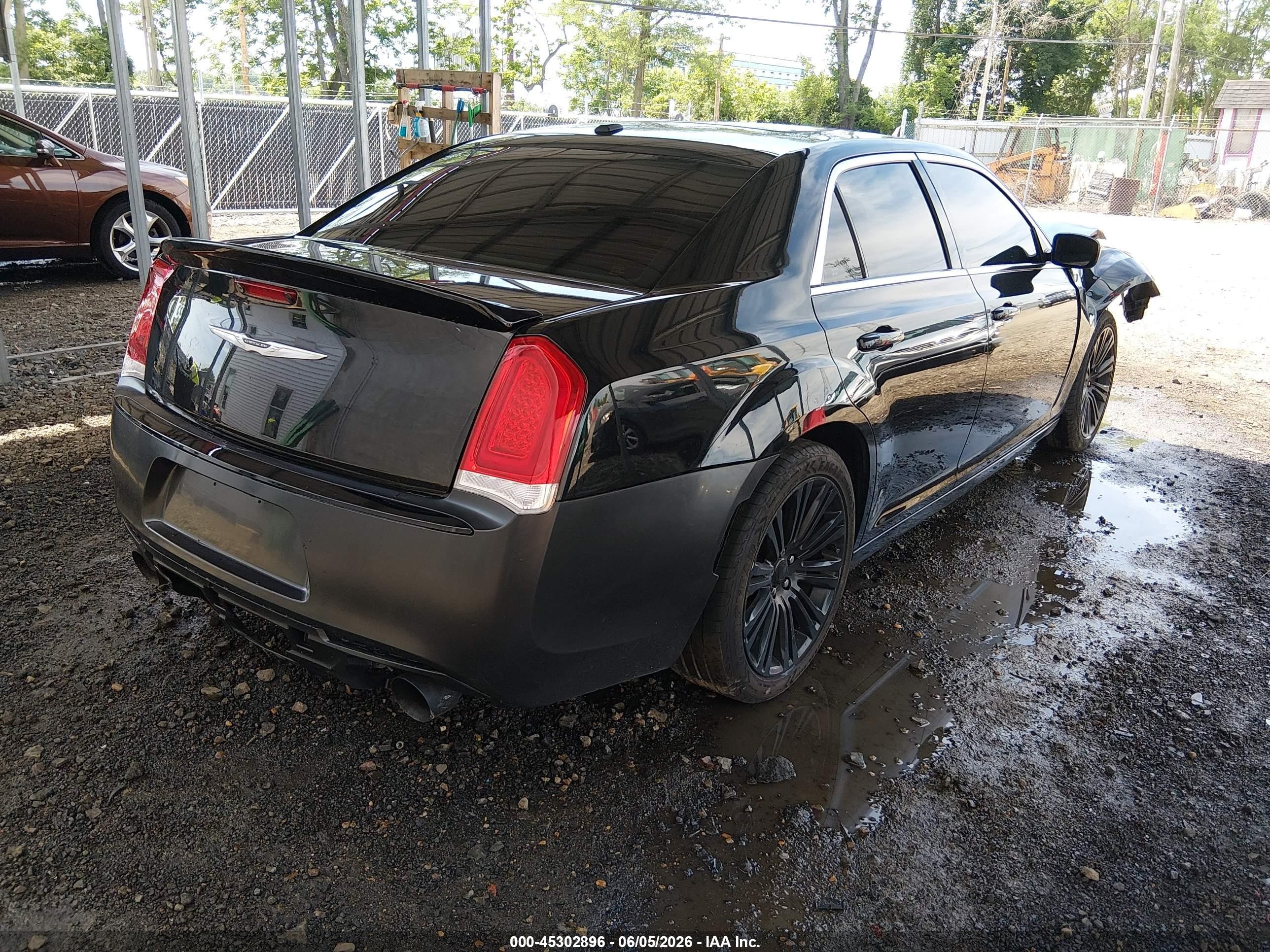 2013 Chrysler 300 300s Black vin: 2C3CCABT8DH644224