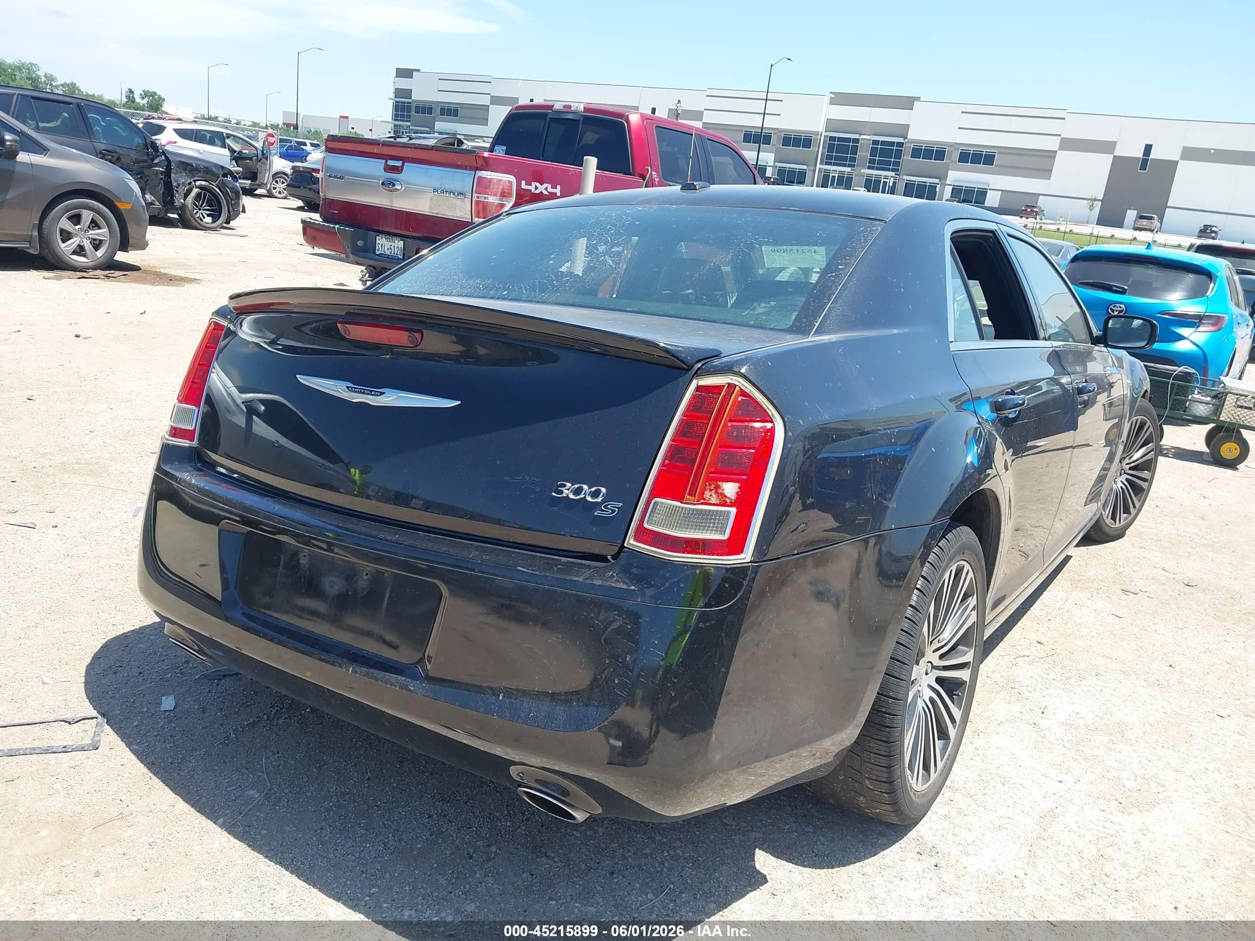 2014 Chrysler 300 300s Черный vin: 2C3CCABT8EH179297