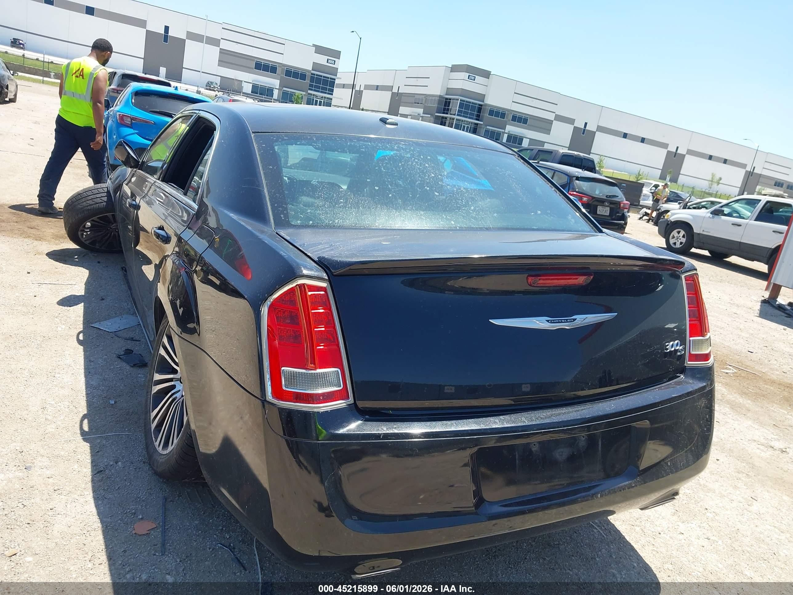 2014 Chrysler 300 300s Черный vin: 2C3CCABT8EH179297