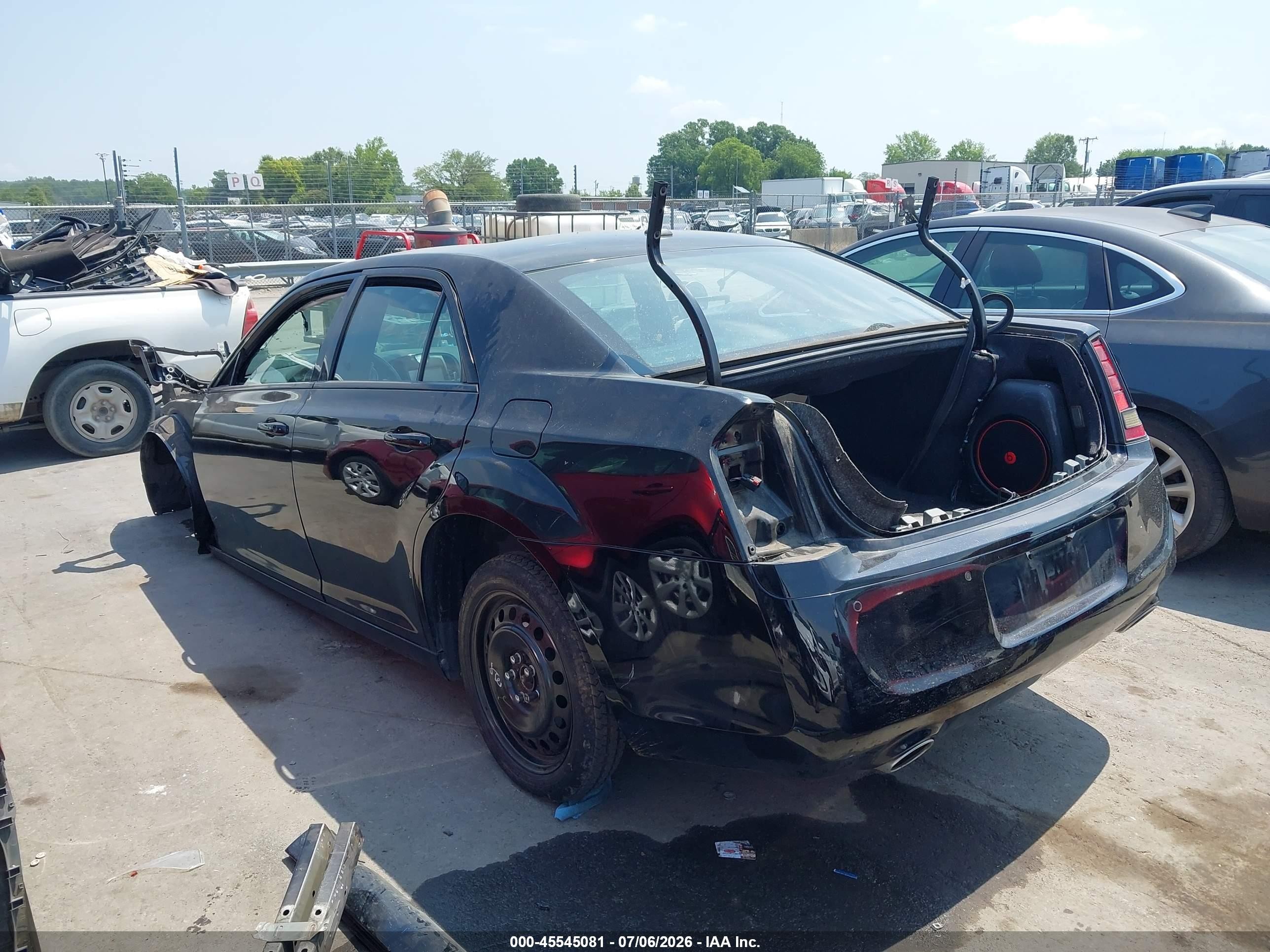 2014 Chrysler 300   Black vin: 2C3CCABT8EH303830