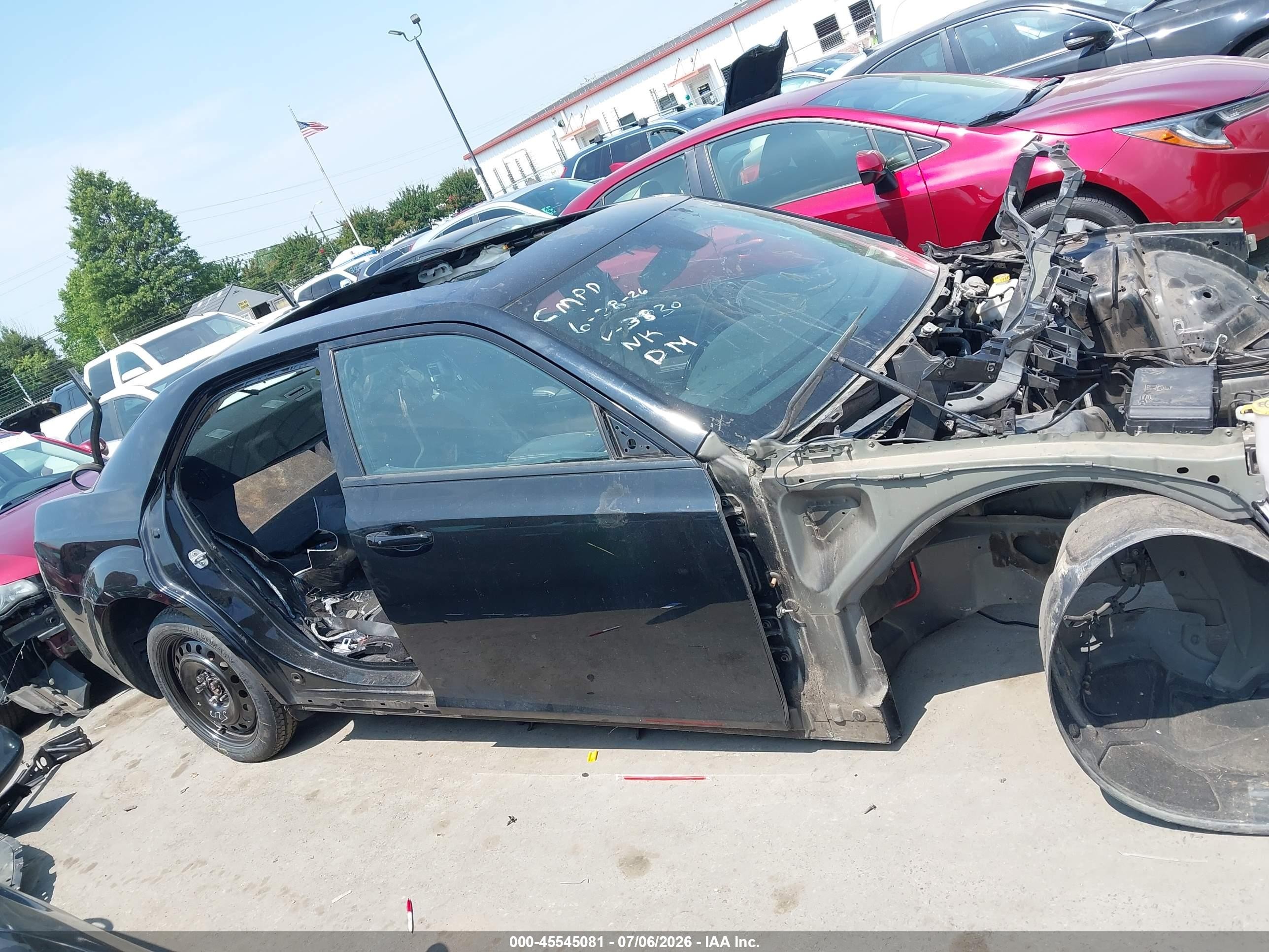 2014 Chrysler 300   Black vin: 2C3CCABT8EH303830