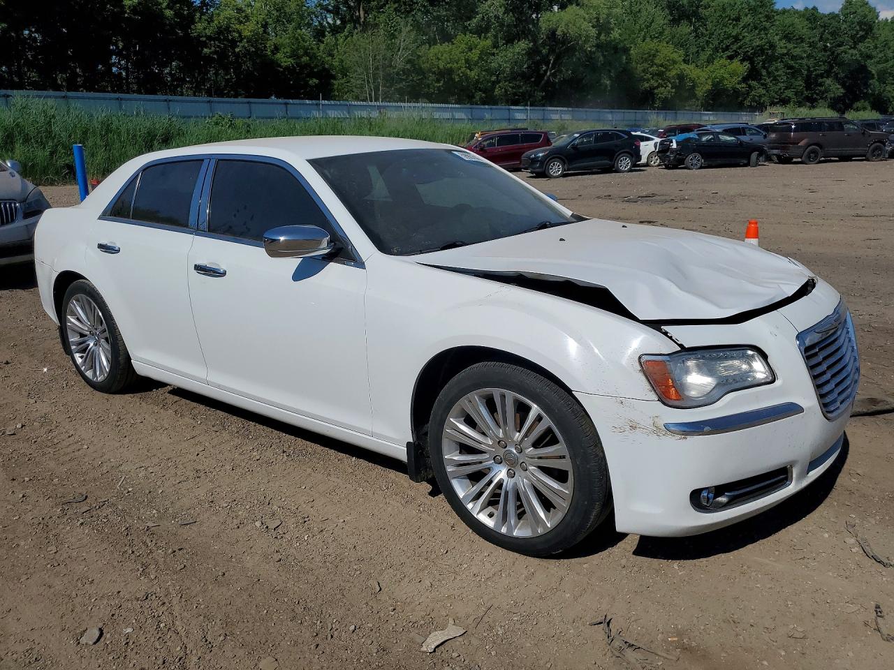 2012 Chrysler 300 Limited White vin: 2C3CCACG0CH200612