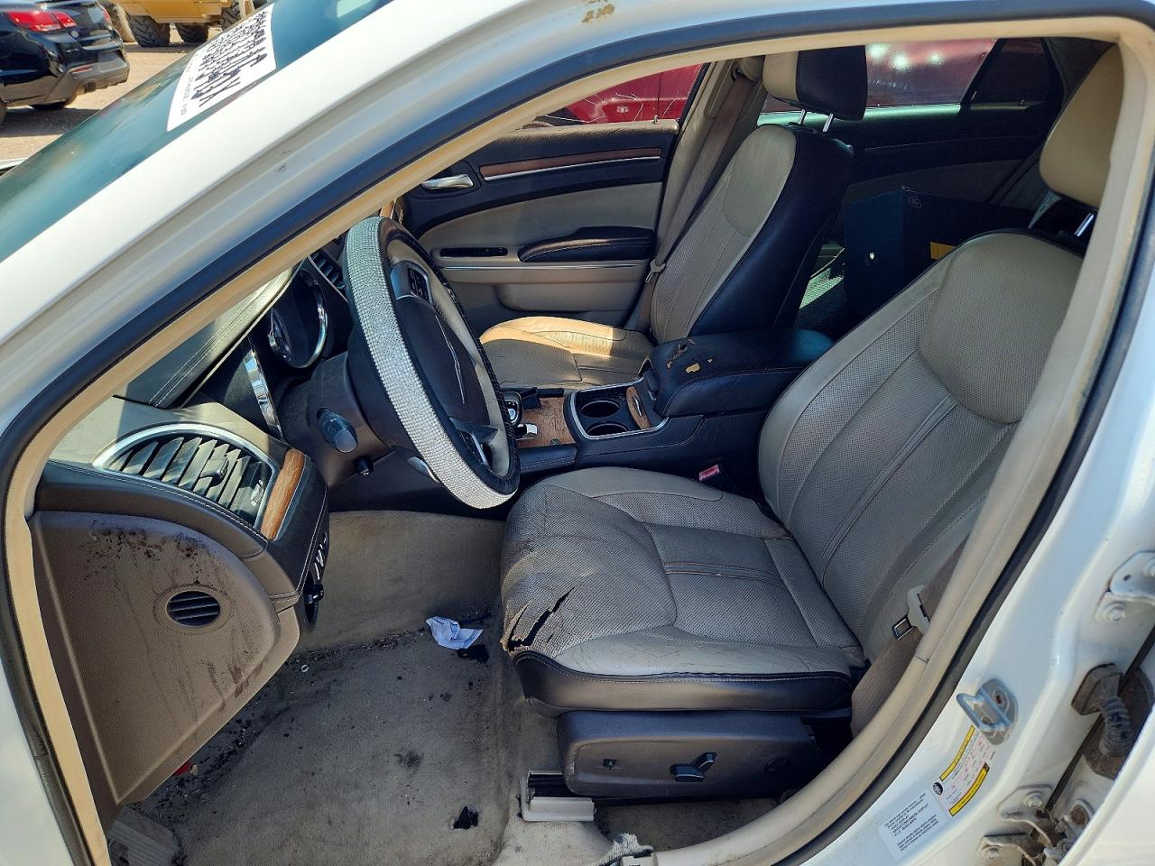 2012 Chrysler 300 Limited White vin: 2C3CCACG1CH254050