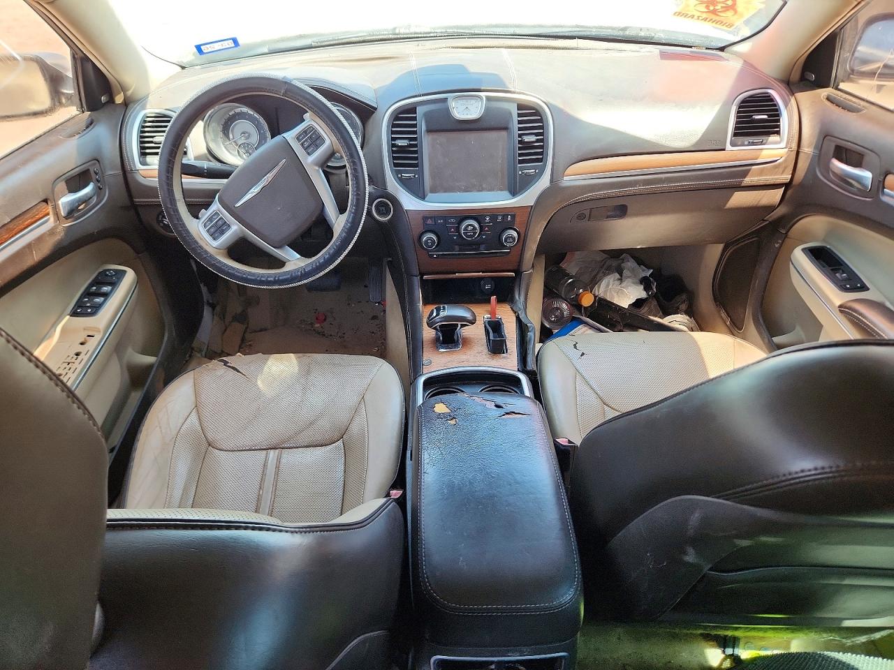 2012 Chrysler 300 Limited White vin: 2C3CCACG1CH254050