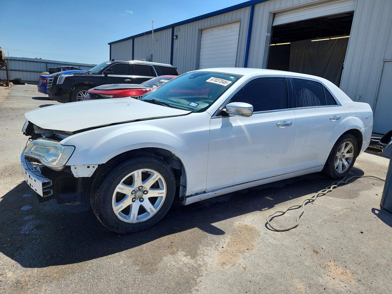 2012 Chrysler 300 Limited White vin: 2C3CCACG1CH254050