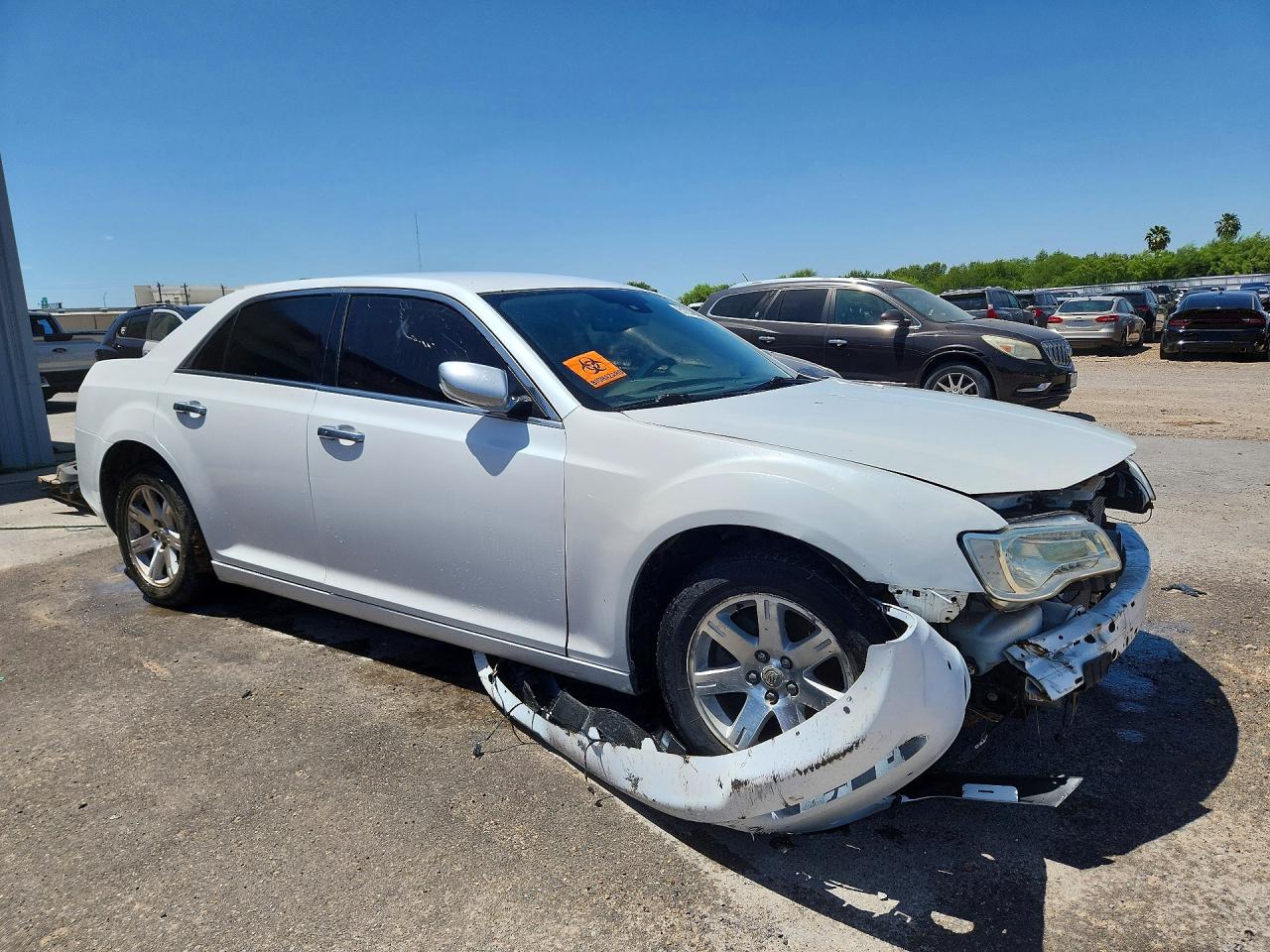 2012 Chrysler 300 Limited White vin: 2C3CCACG1CH254050