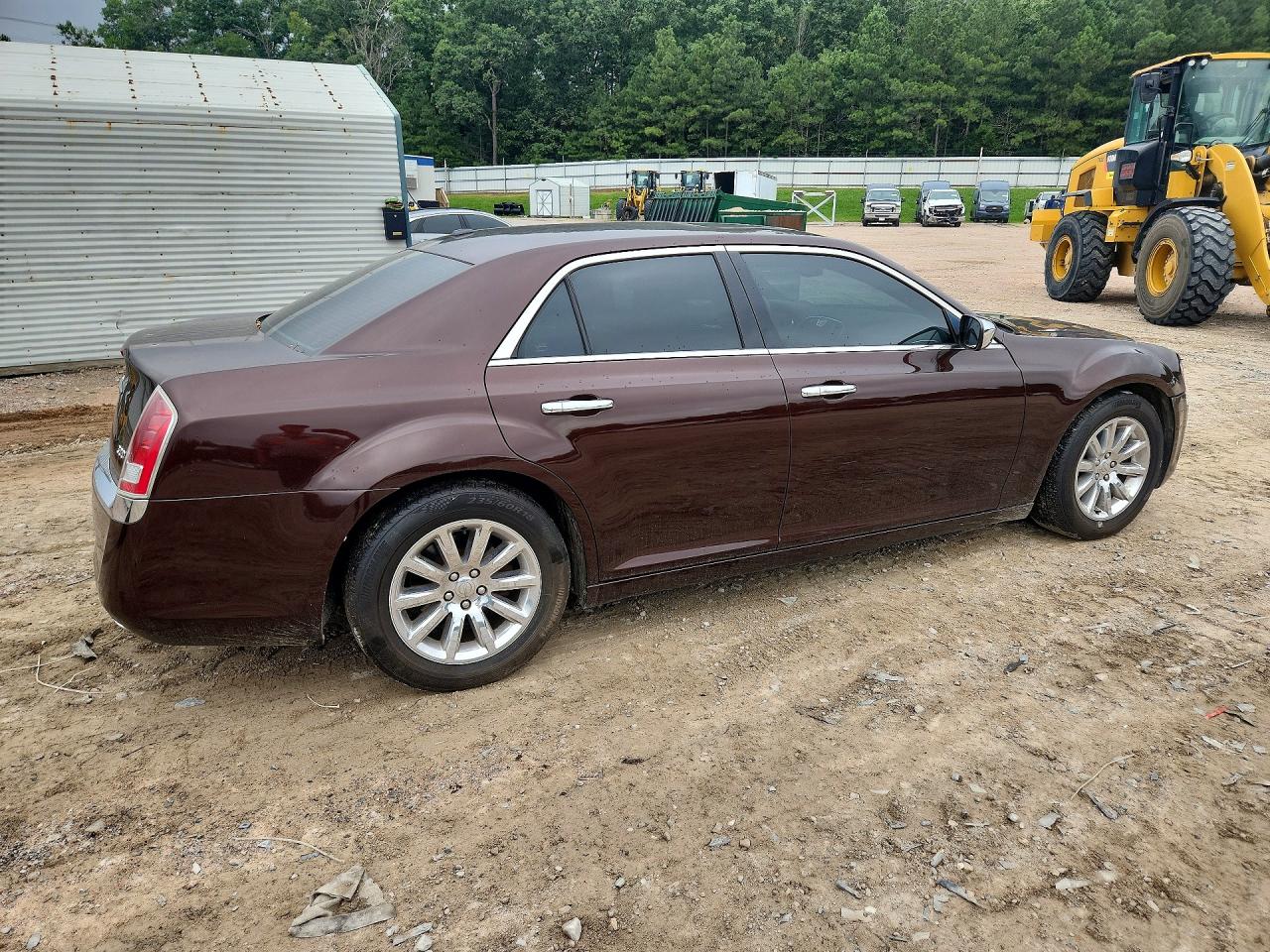 2012 Chrysler 300 Limited Коричневый vin: 2C3CCACG2CH223793