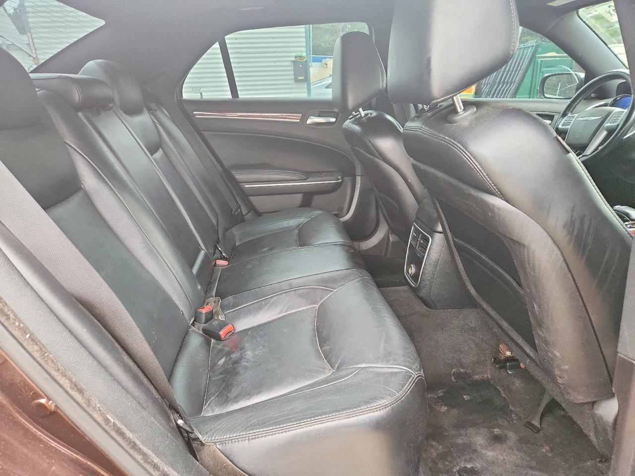 2012 Chrysler 300 Limited Коричневый vin: 2C3CCACG2CH223793