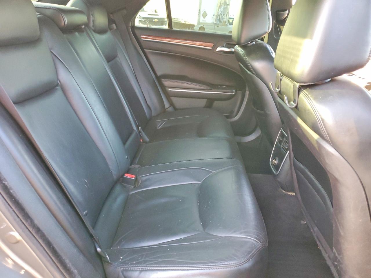 2012 Chrysler 300 Limited Silver vin: 2C3CCACG2CH309623