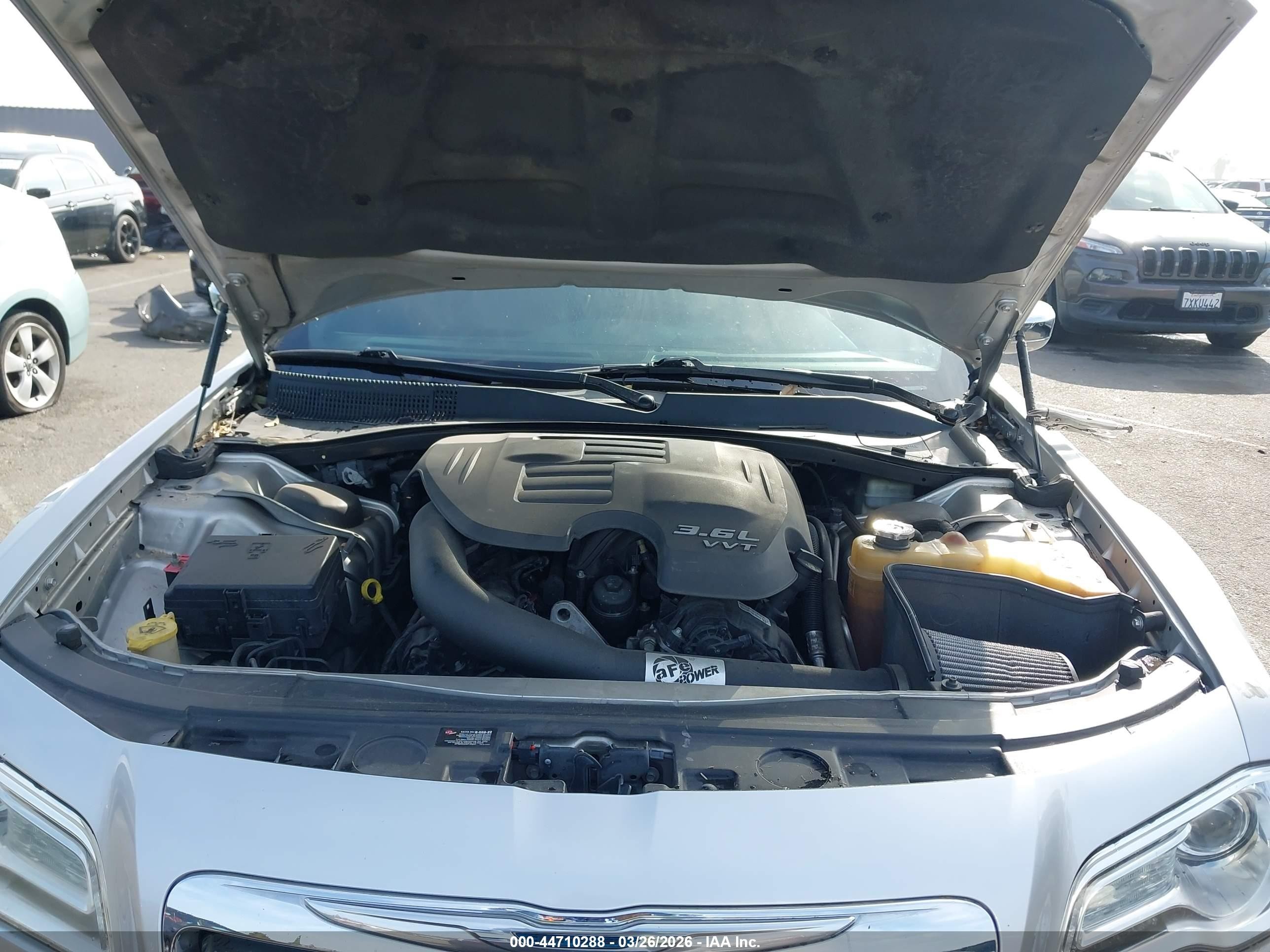 2012 Chrysler 300 Limited Silver vin: 2C3CCACG3CH166889