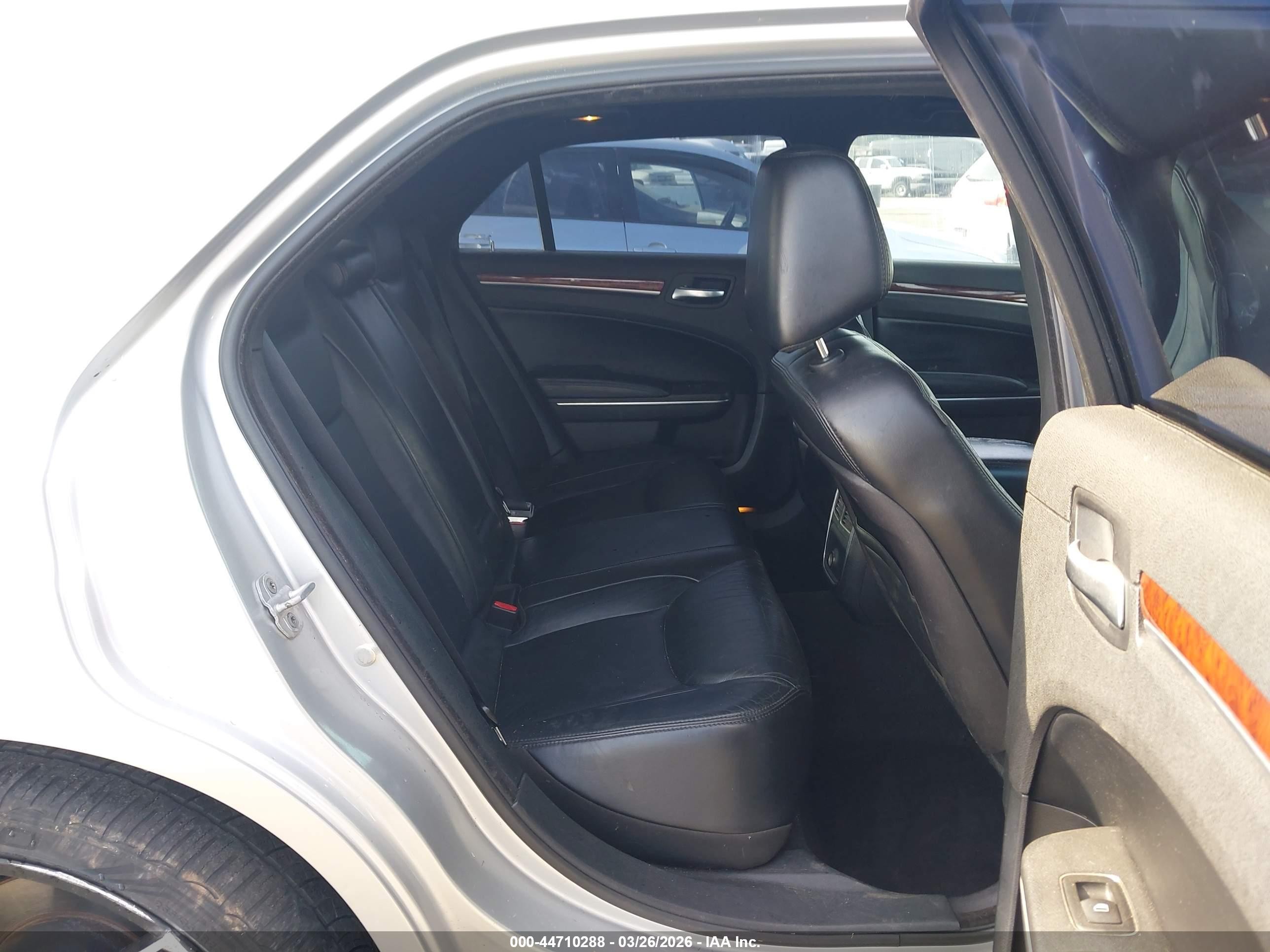 2012 Chrysler 300 Limited Silver vin: 2C3CCACG3CH166889