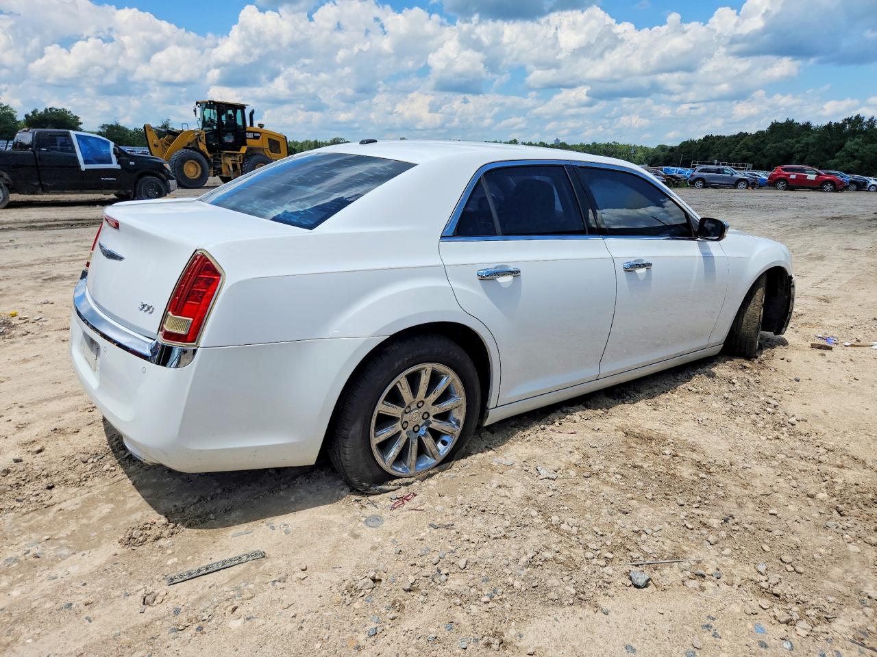 2012 Chrysler 300 Limited White vin: 2C3CCACG3CH179528