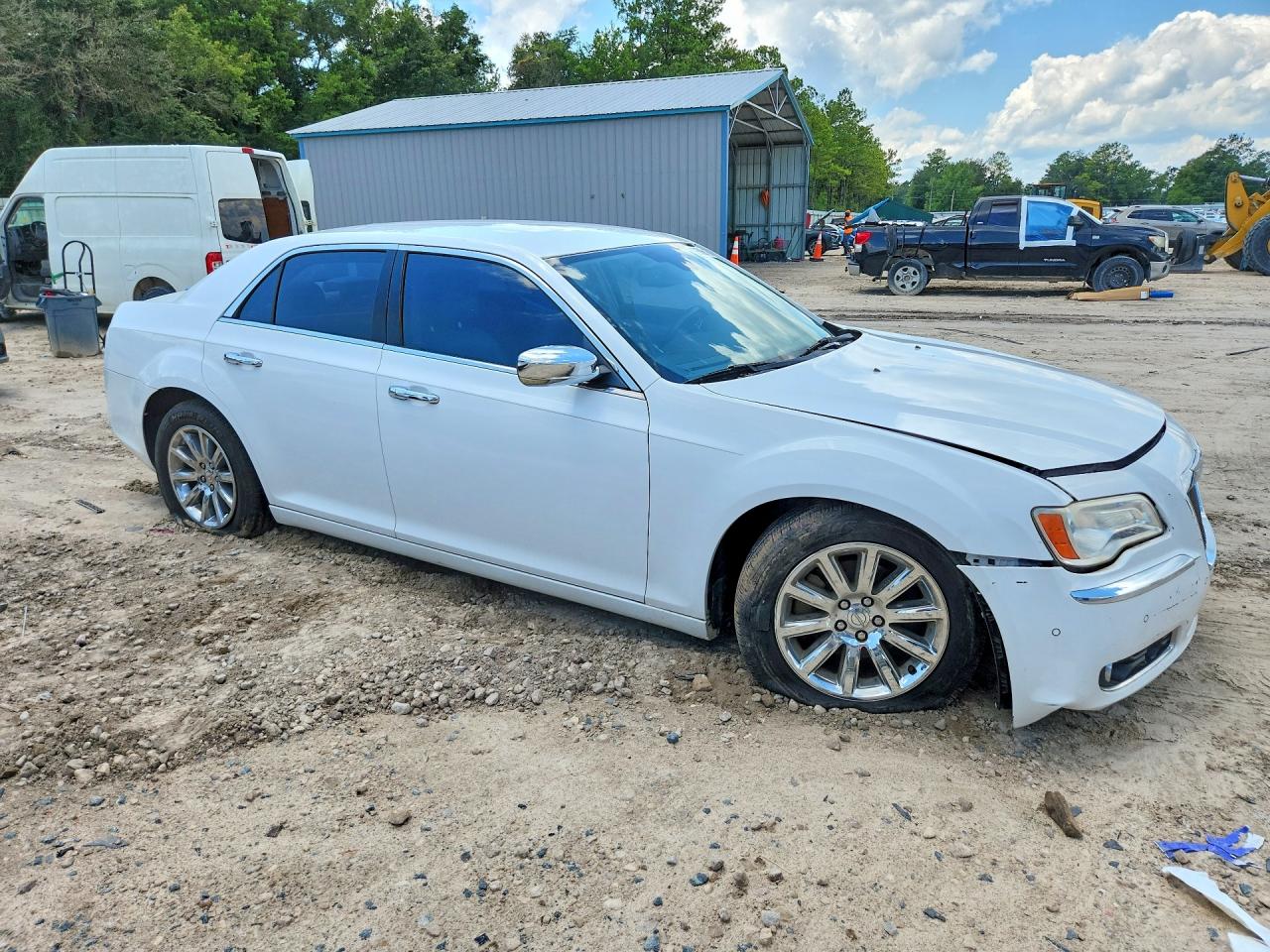 2012 Chrysler 300 Limited White vin: 2C3CCACG3CH179528