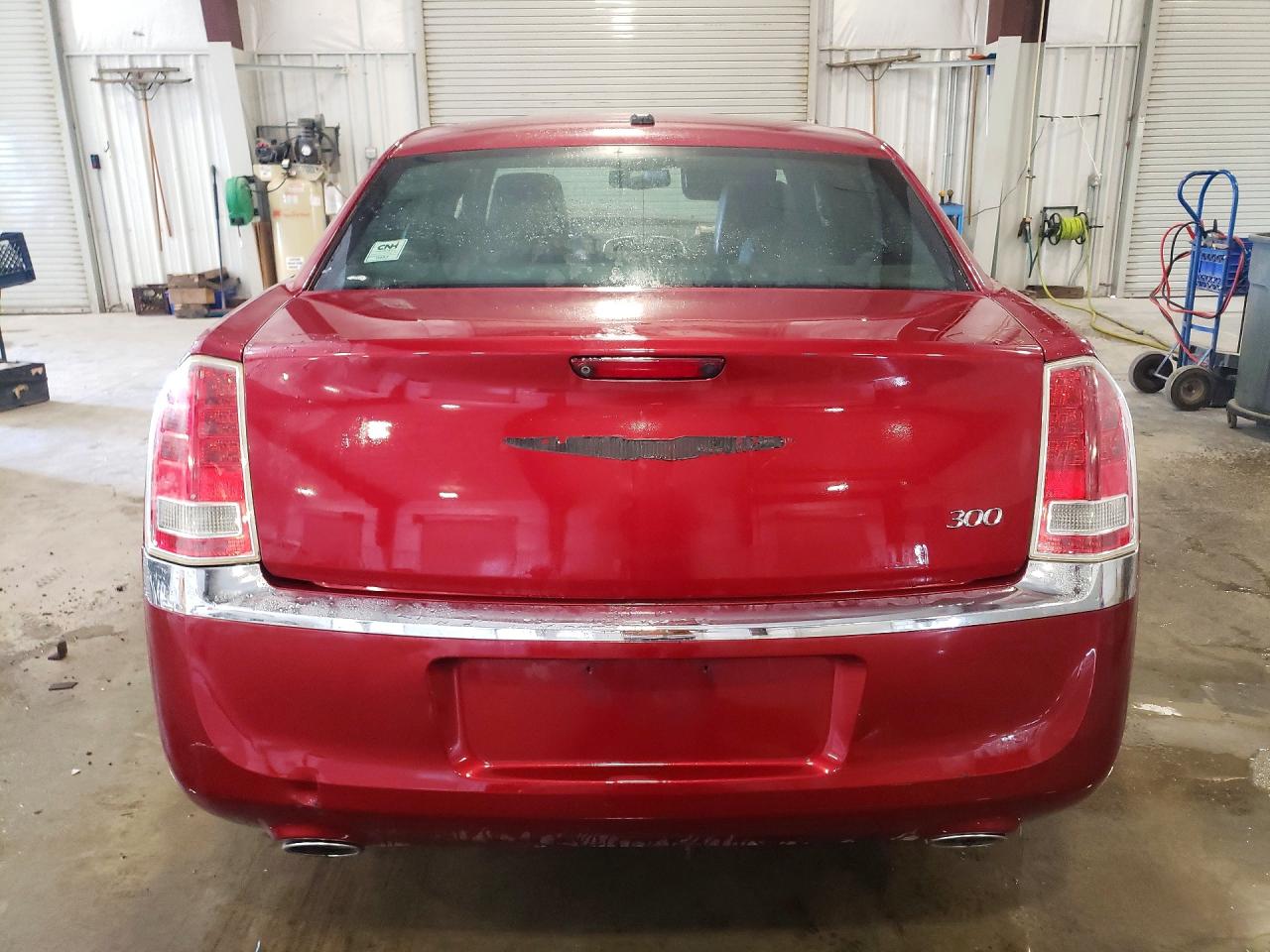 2012 Chrysler 300 Limited Темно-бордовый vin: 2C3CCACG4CH179652