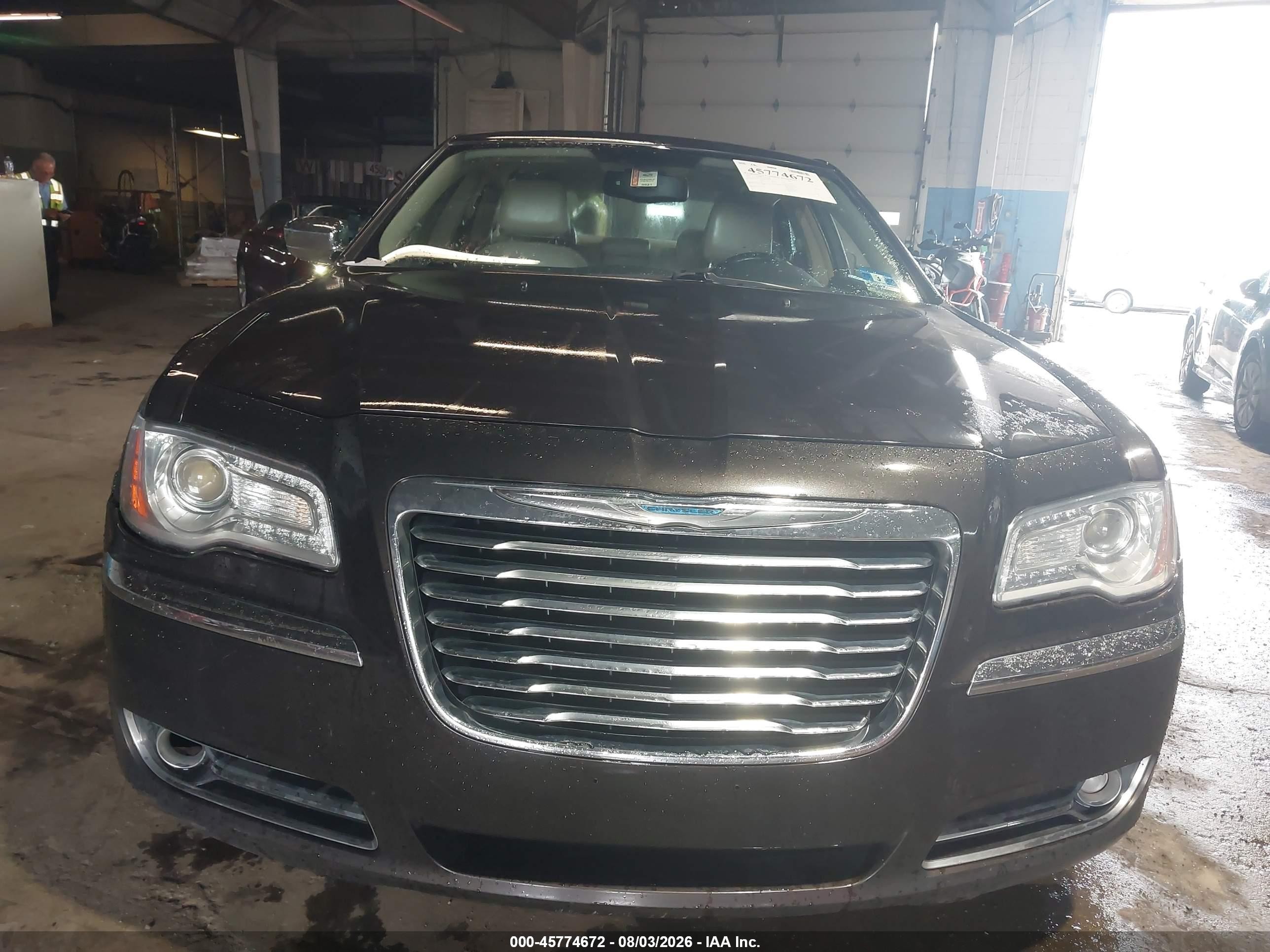 2012 Chrysler 300 Limited Brown vin: 2C3CCACG5CH138950