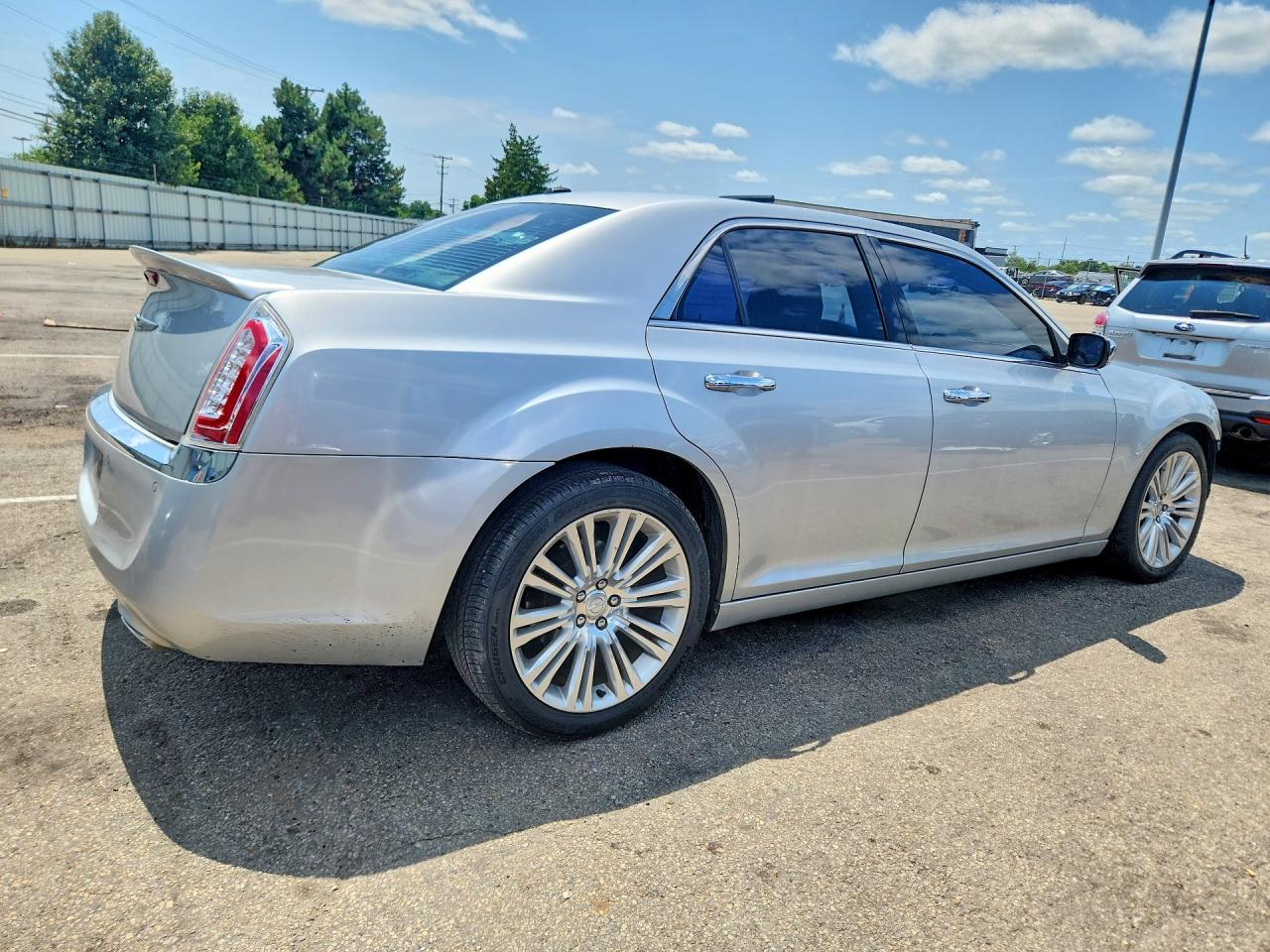 2012 Chrysler 300 Limited Silver vin: 2C3CCACG5CH175593