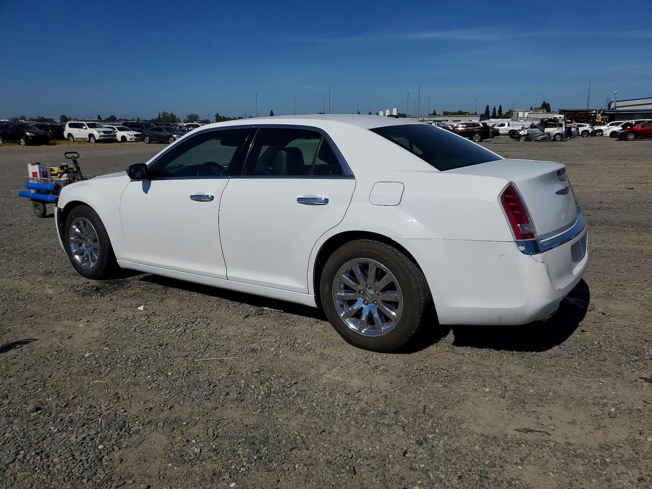 2012 Chrysler 300 Limited White vin: 2C3CCACG5CH205885