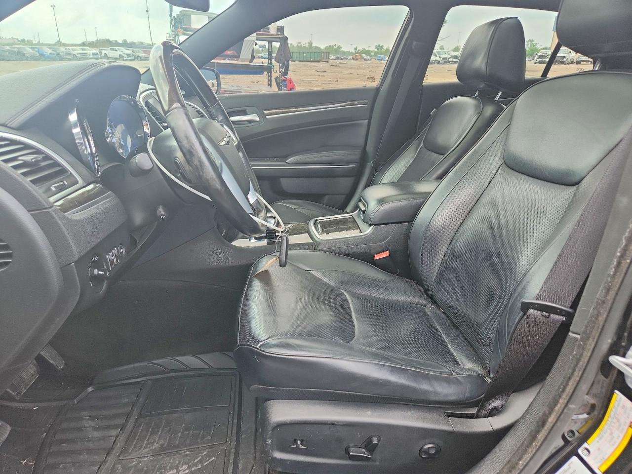 2012 Chrysler 300 Limited Black vin: 2C3CCACG6CH115550