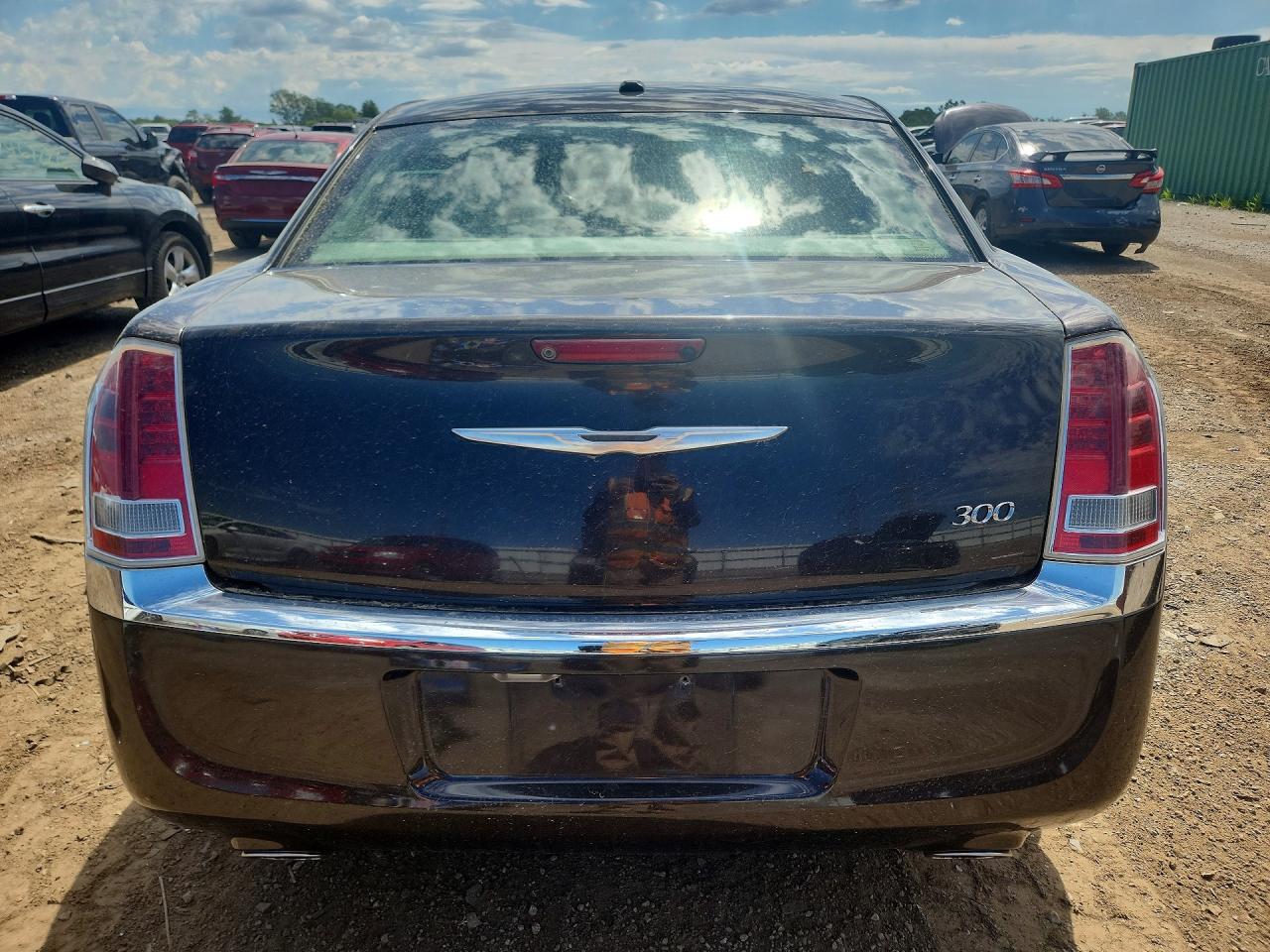 2012 Chrysler 300 Limited Brown vin: 2C3CCACG7CH229427