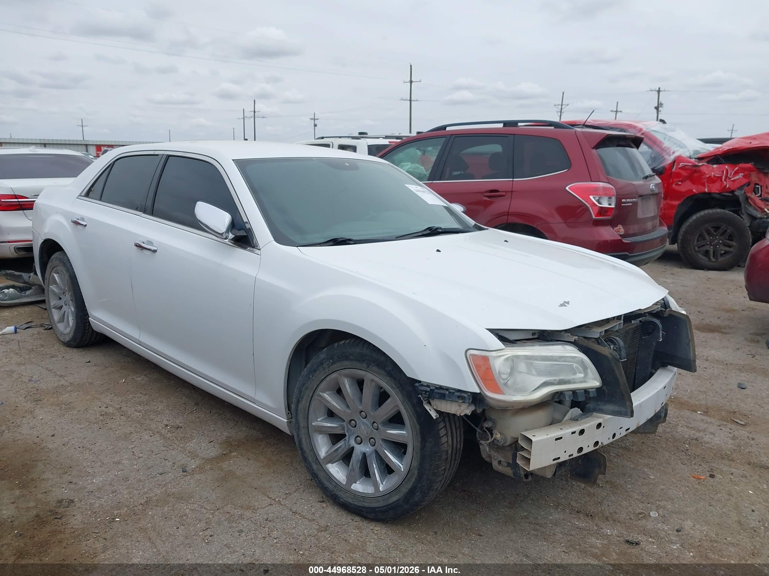 2012 Chrysler 300 Limited White vin: 2C3CCACG8CH192873