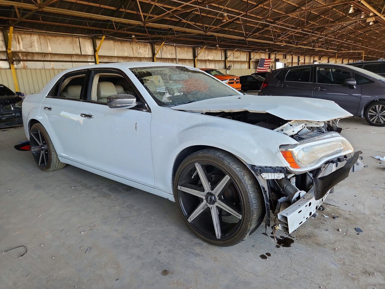 2012 Chrysler 300 Limited White vin: 2C3CCACG8CH204200