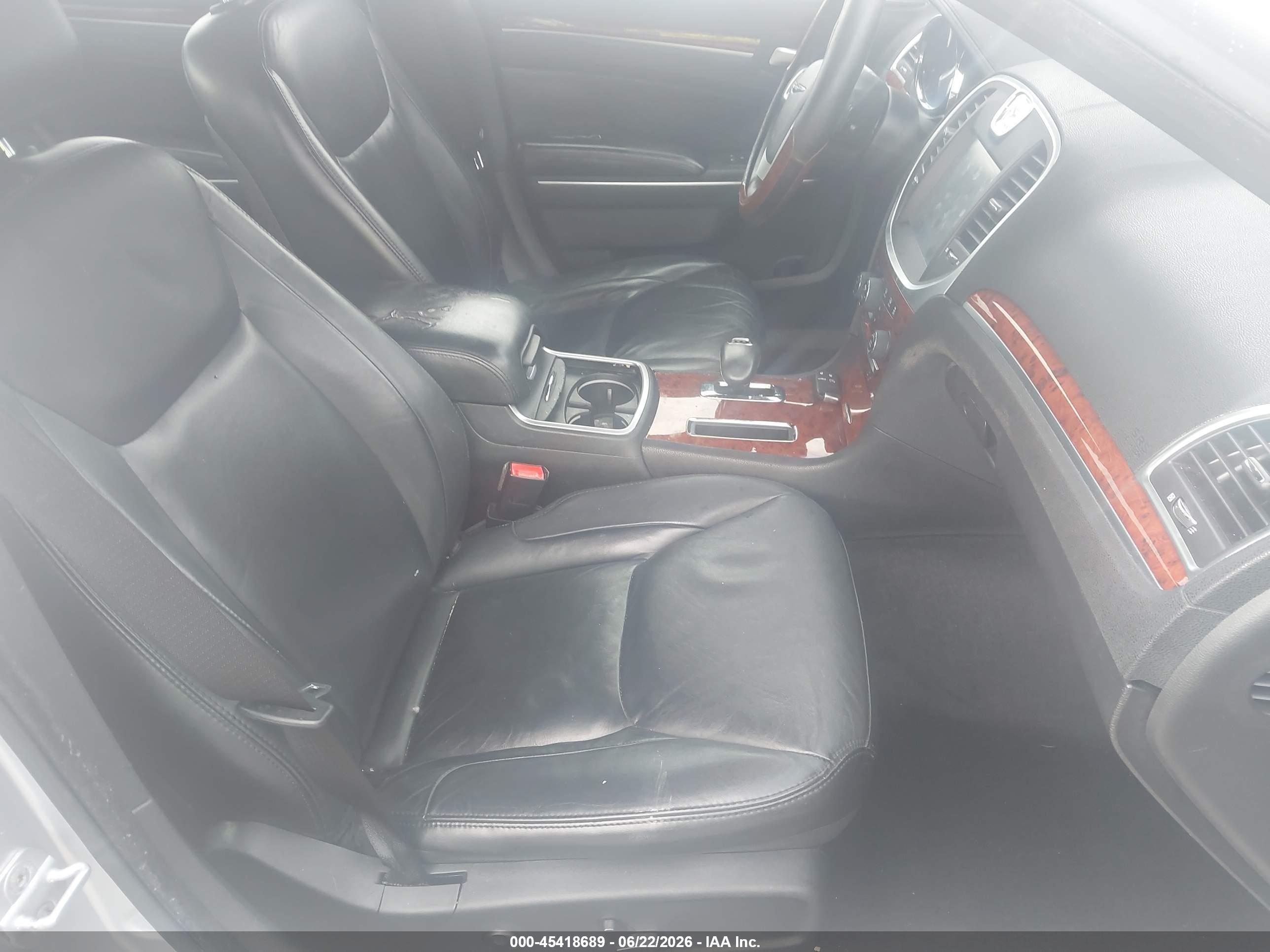 2012 Chrysler 300 Limited Silver vin: 2C3CCACG8CH310985