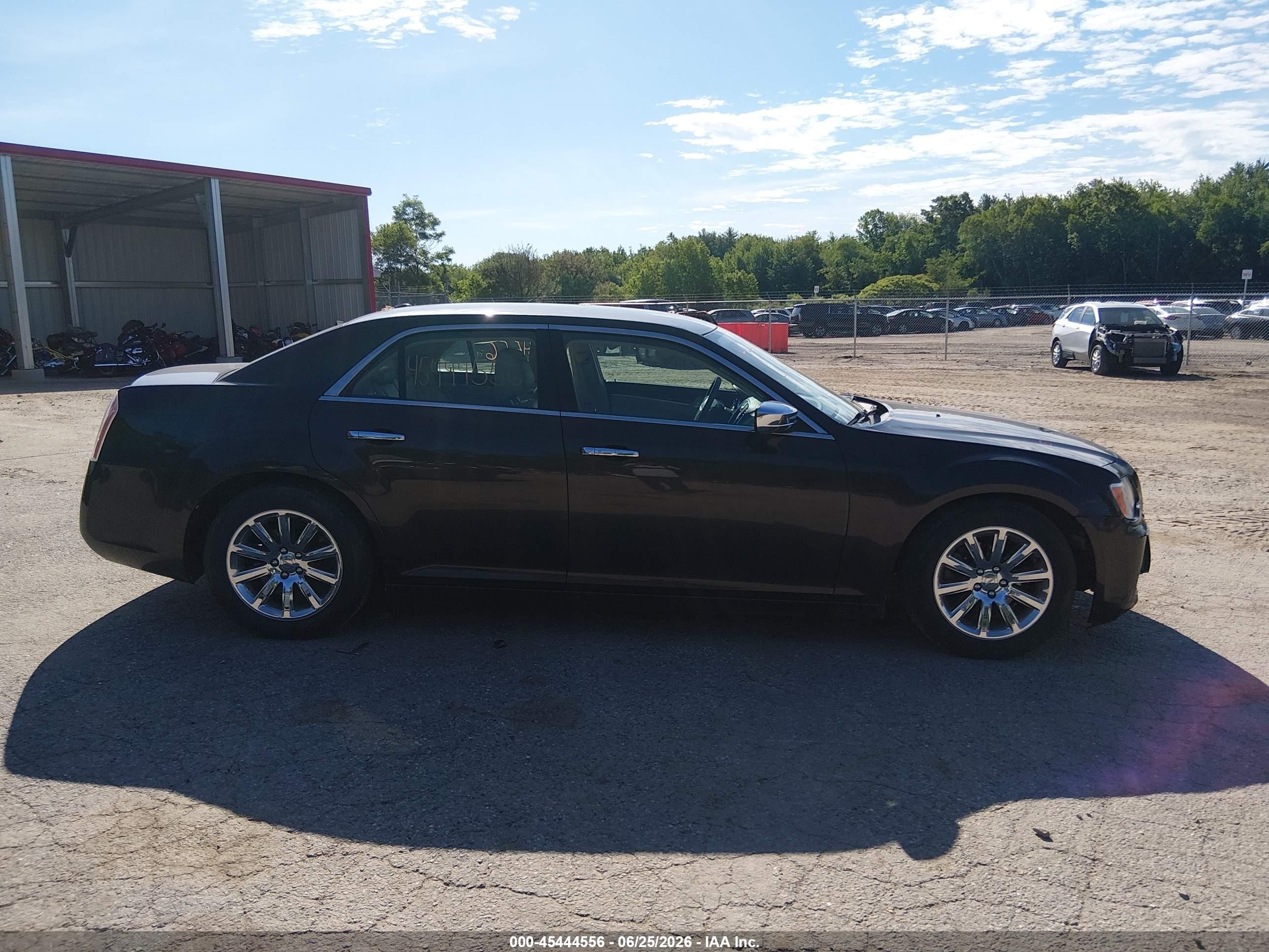 2012 Chrysler 300 Limited Dark Brown vin: 2C3CCACG9CH174494