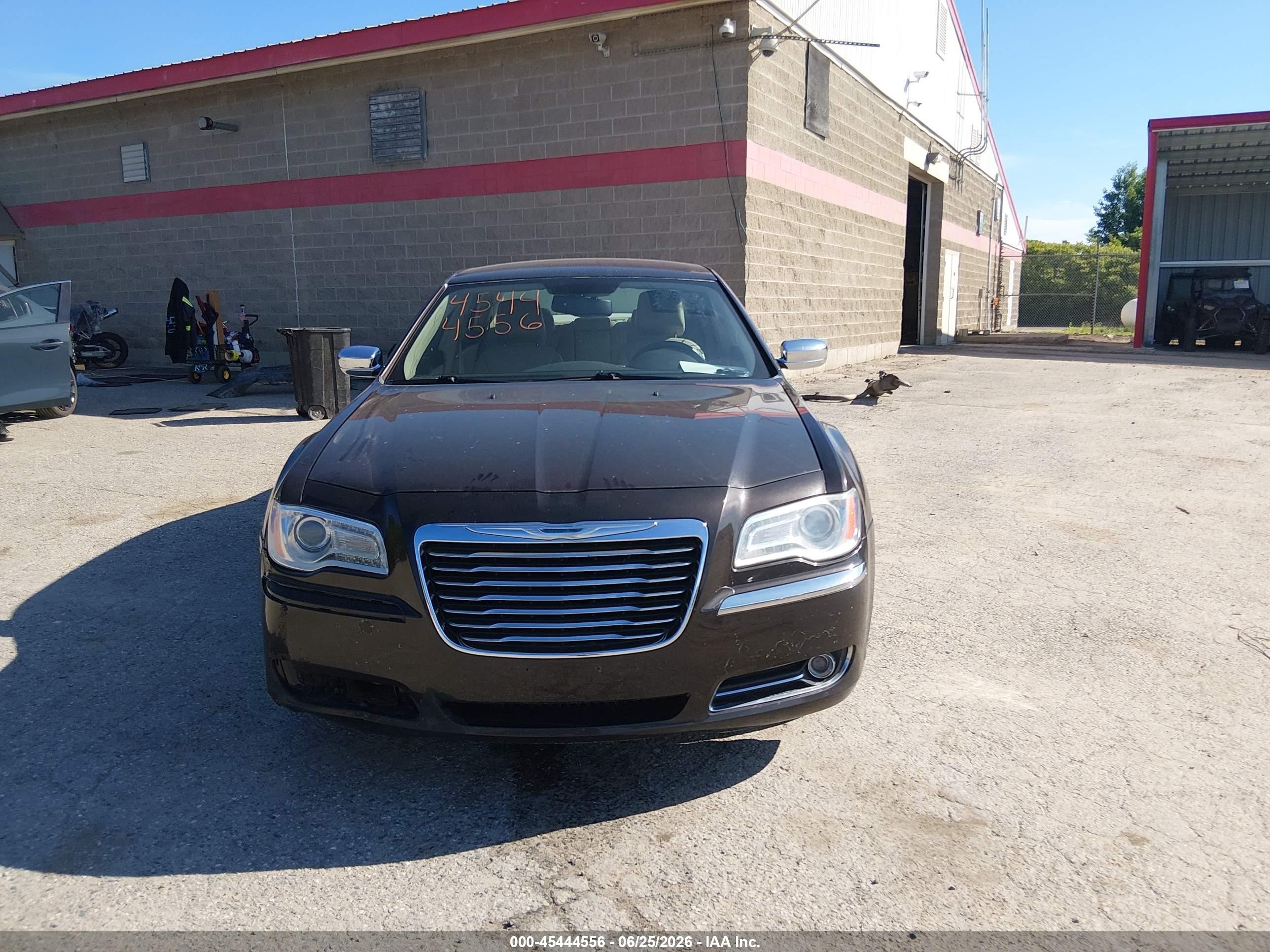 2012 Chrysler 300 Limited Dark Brown vin: 2C3CCACG9CH174494