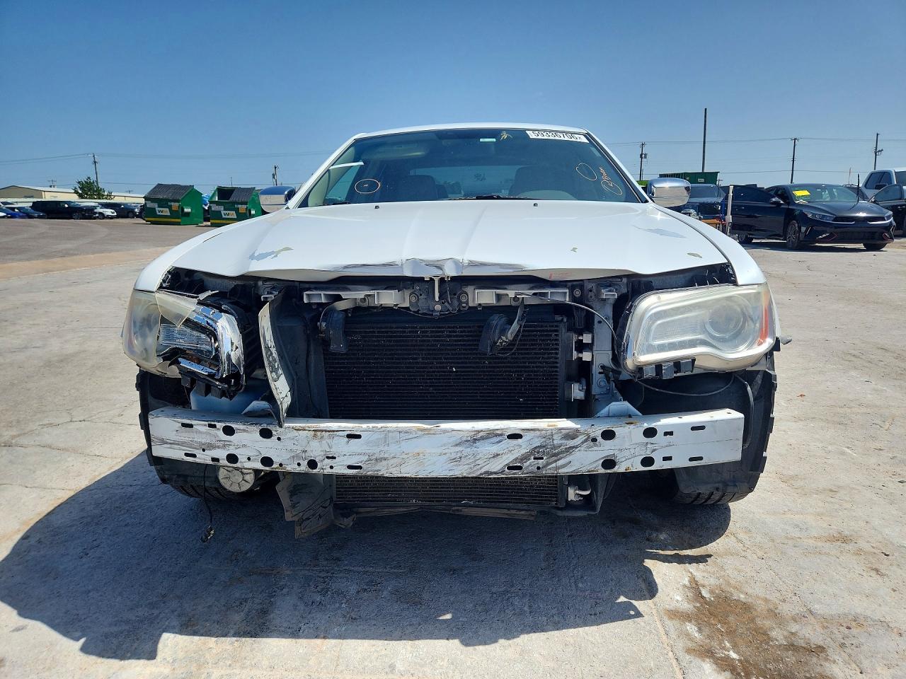 2012 Chrysler 300 Limited White vin: 2C3CCACGXCH195354