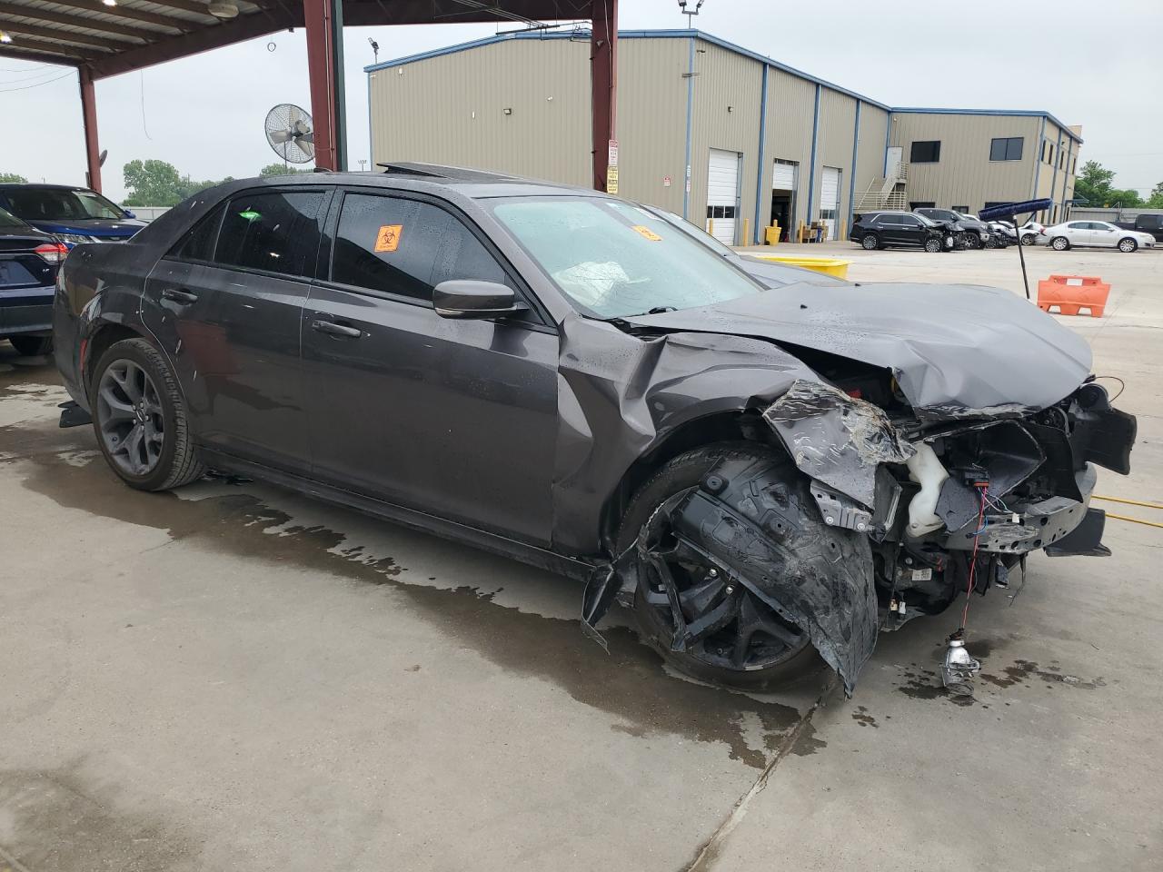 2023 Chrysler 300 Touring L Gray vin: 2C3CCADG3PH543323 Damage: Right Front Fender, Severe Damage, Replacement Required