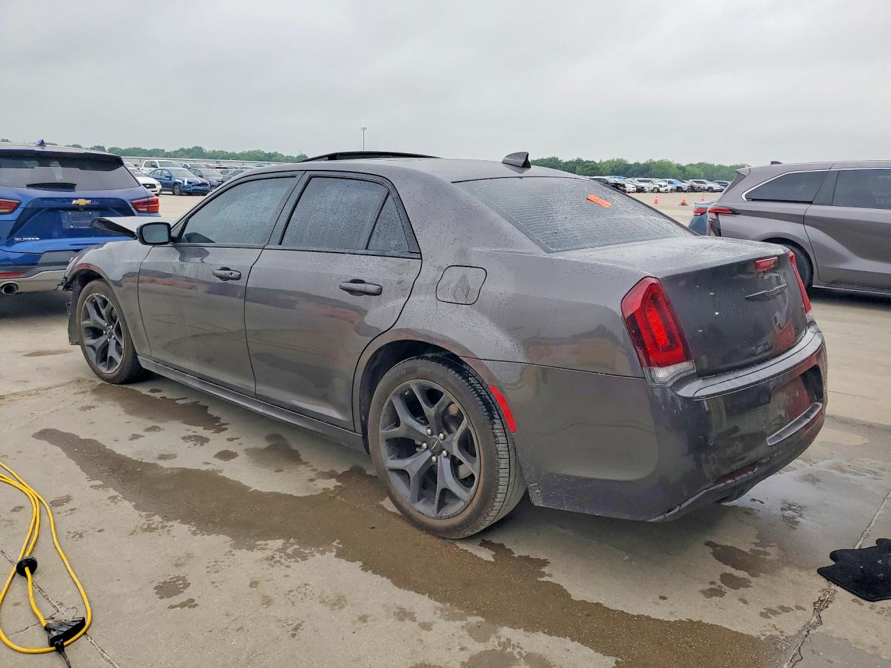 2023 Chrysler 300 Touring L Gray vin: 2C3CCADG3PH543323