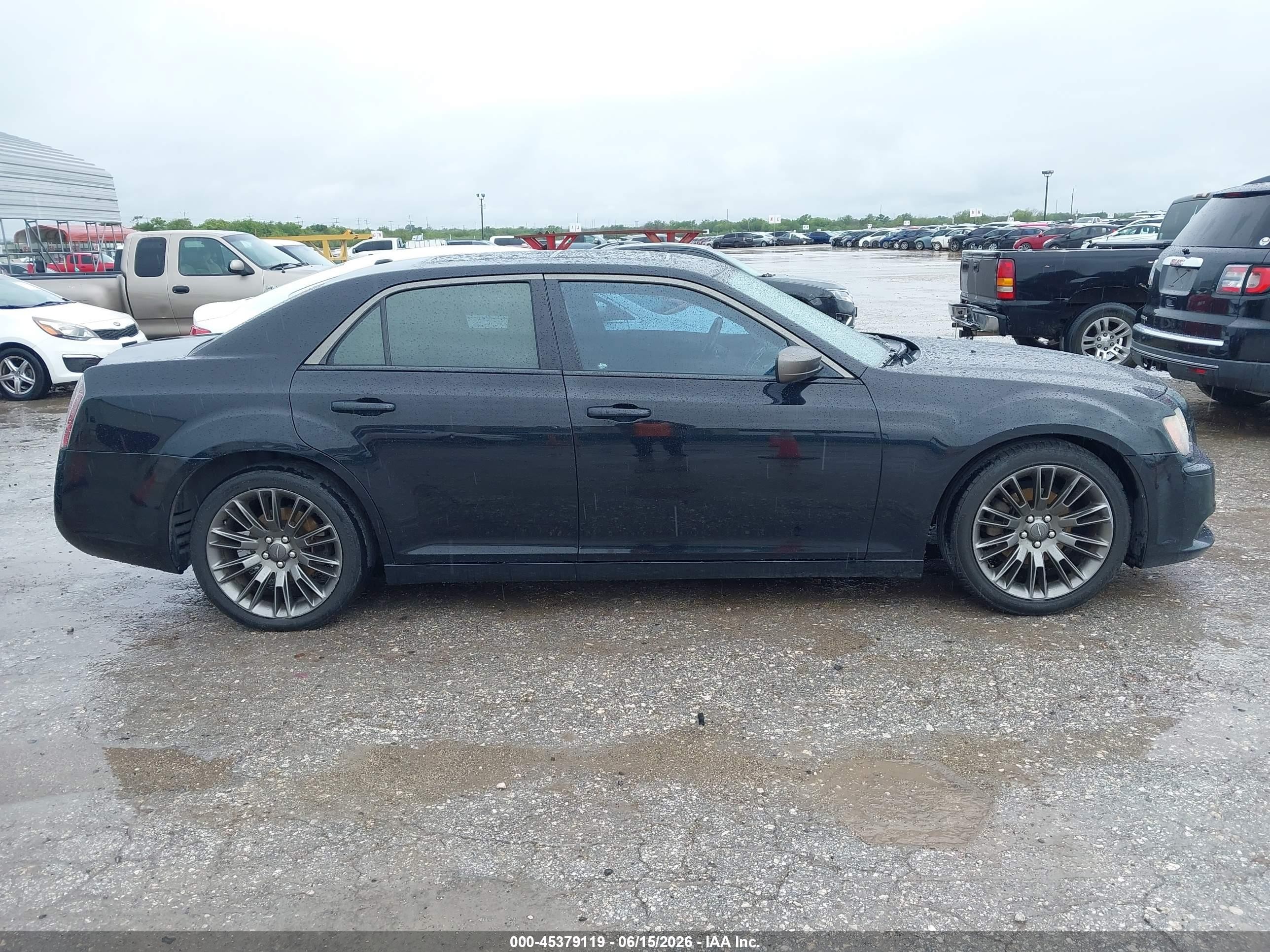 2014 Chrysler 300c John Varvatos Limited Edition Black vin: 2C3CCADG7EH241773