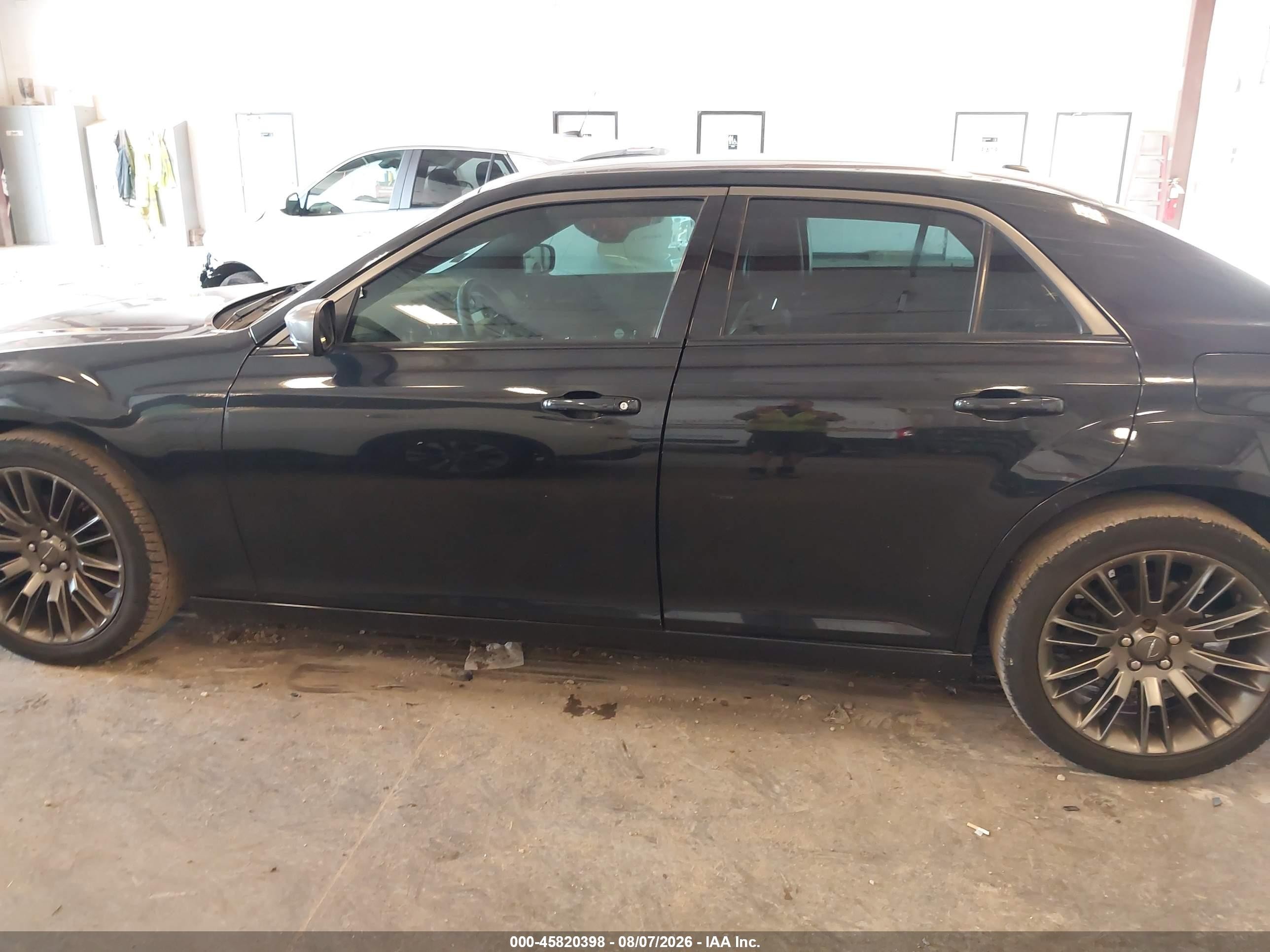 2013 Chrysler 300c John Varvatos Limited Edition Black vin: 2C3CCADG8DH741519
