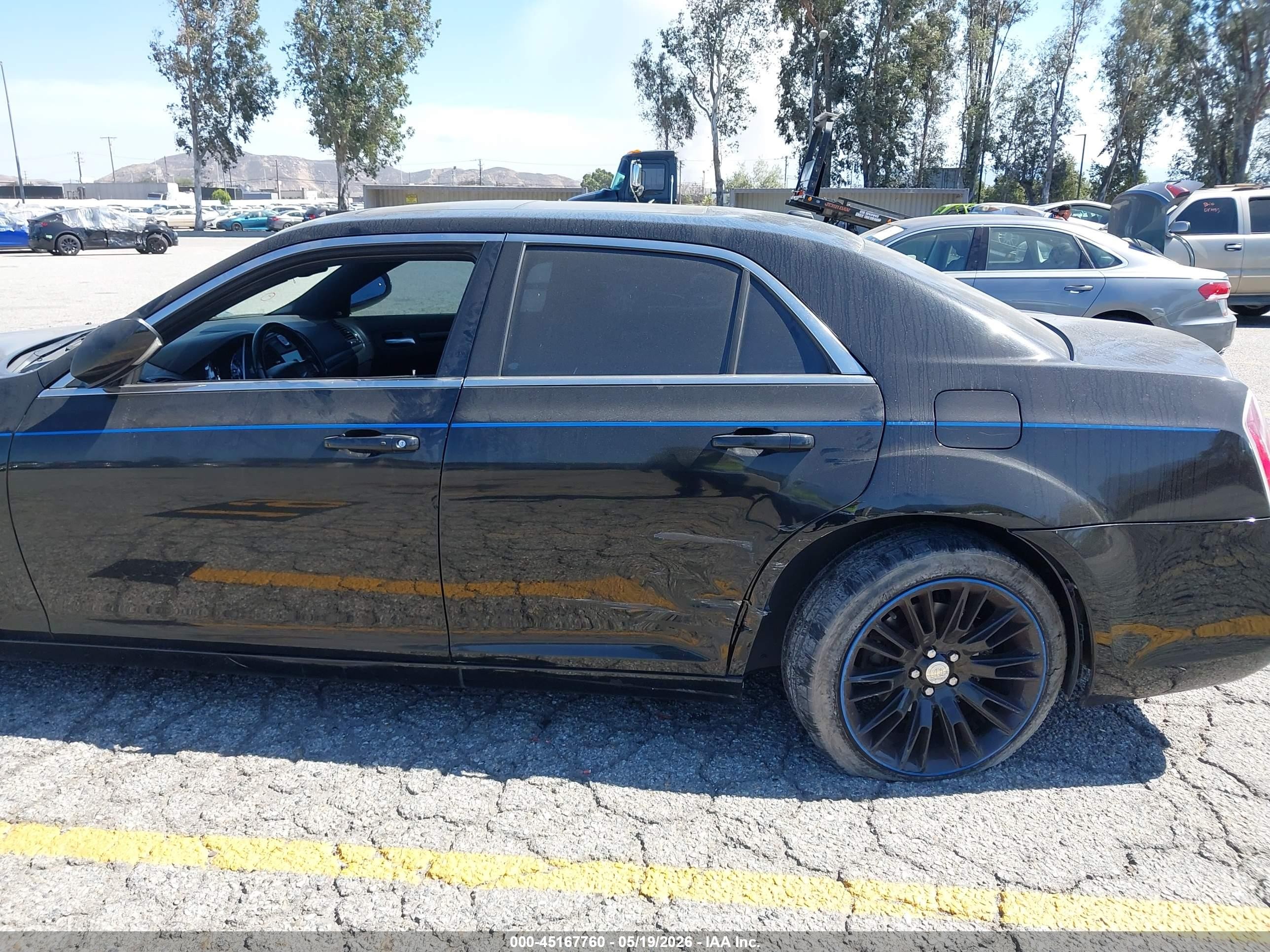 2012 Chrysler 300 S V8 Black vin: 2C3CCADT1CH315599