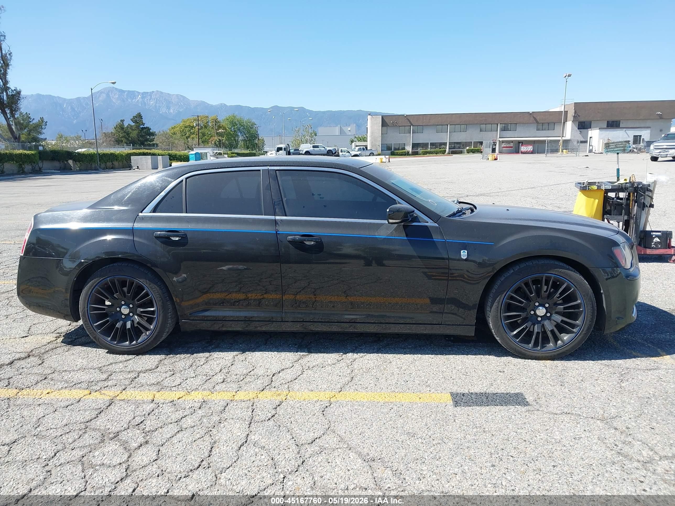 2012 Chrysler 300 S V8 Black vin: 2C3CCADT1CH315599