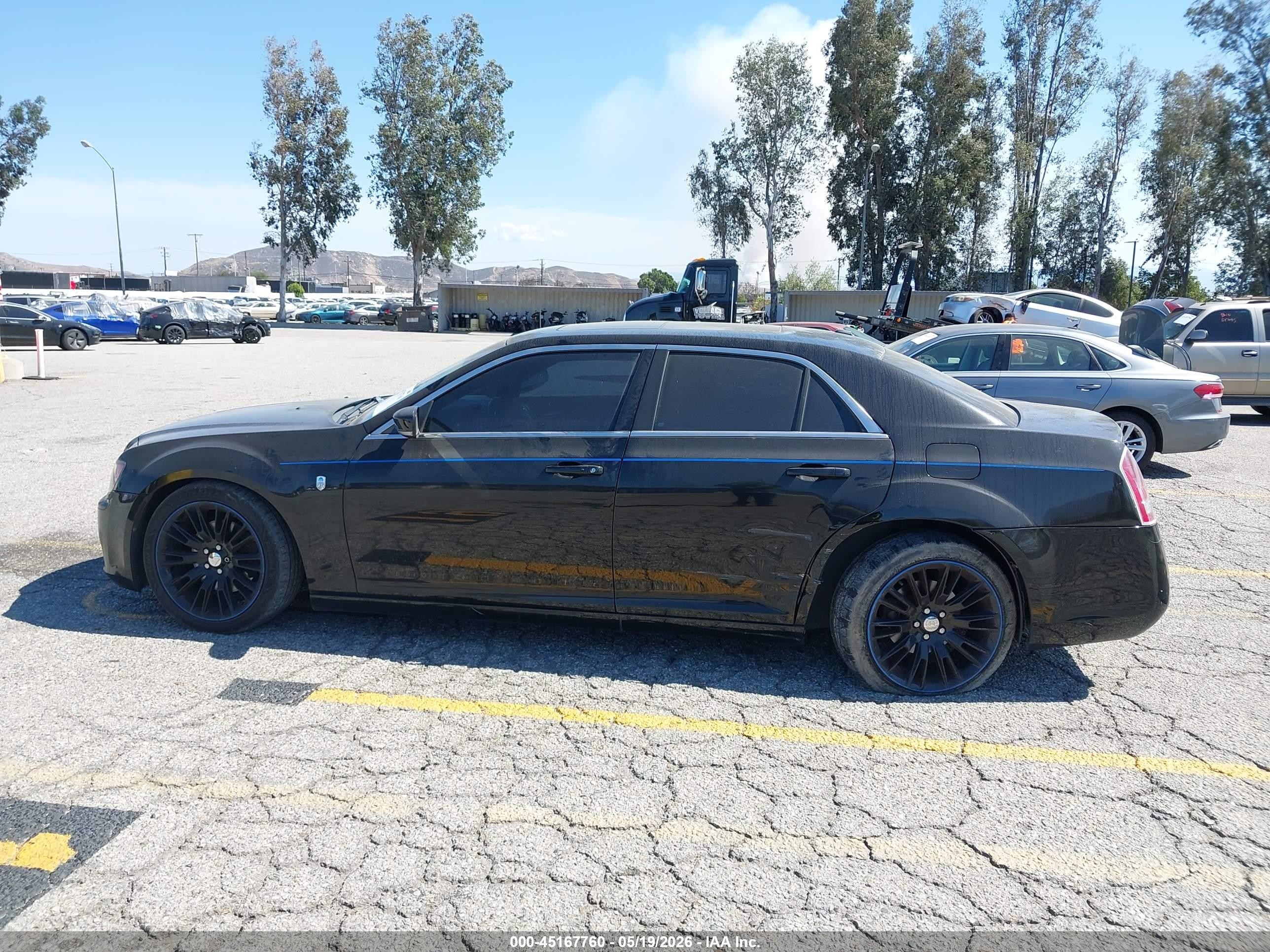 2012 Chrysler 300 S V8 Black vin: 2C3CCADT1CH315599