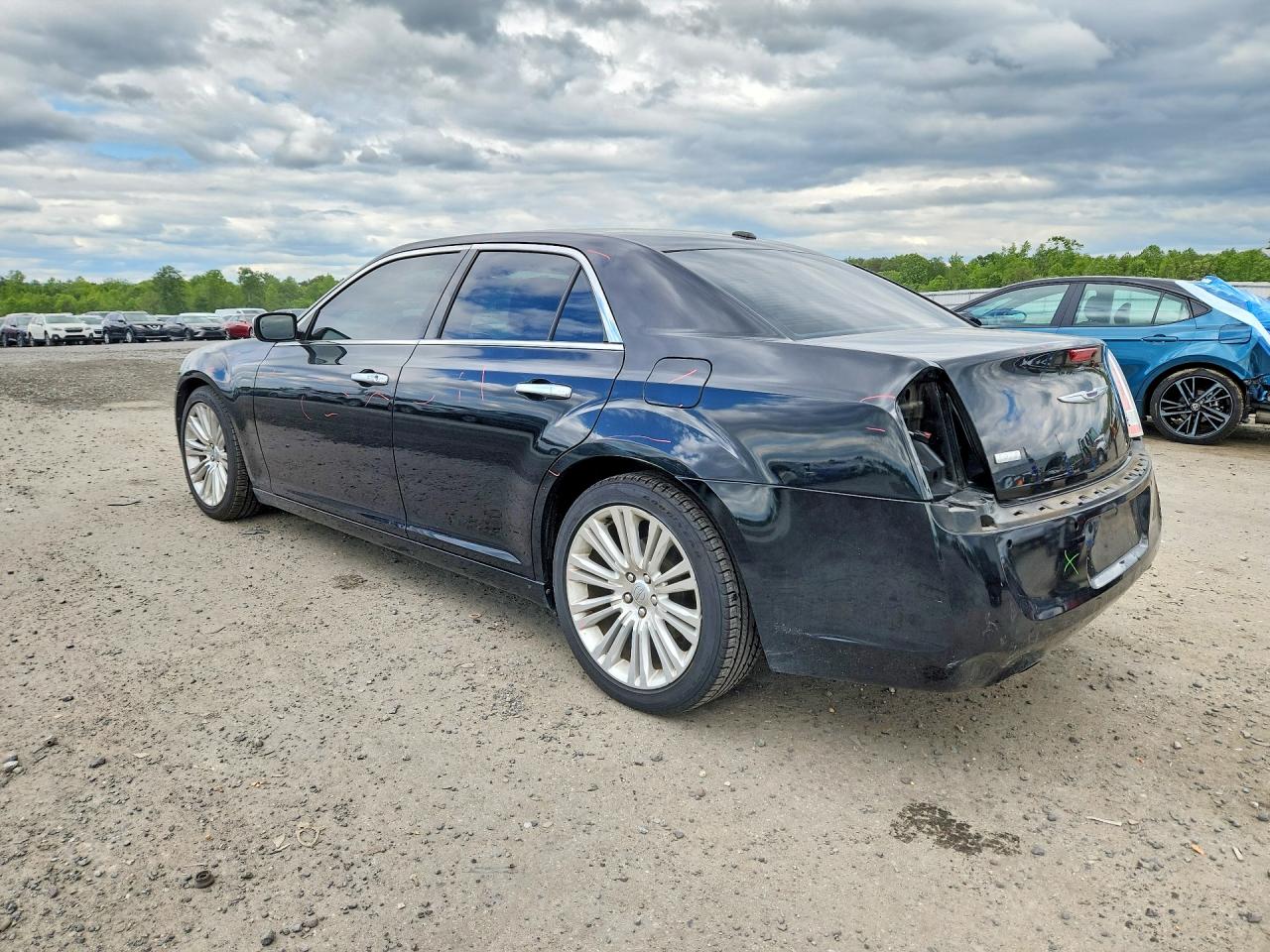 2013 Chrysler 300c Varvatos Black vin: 2C3CCADT1DH621722