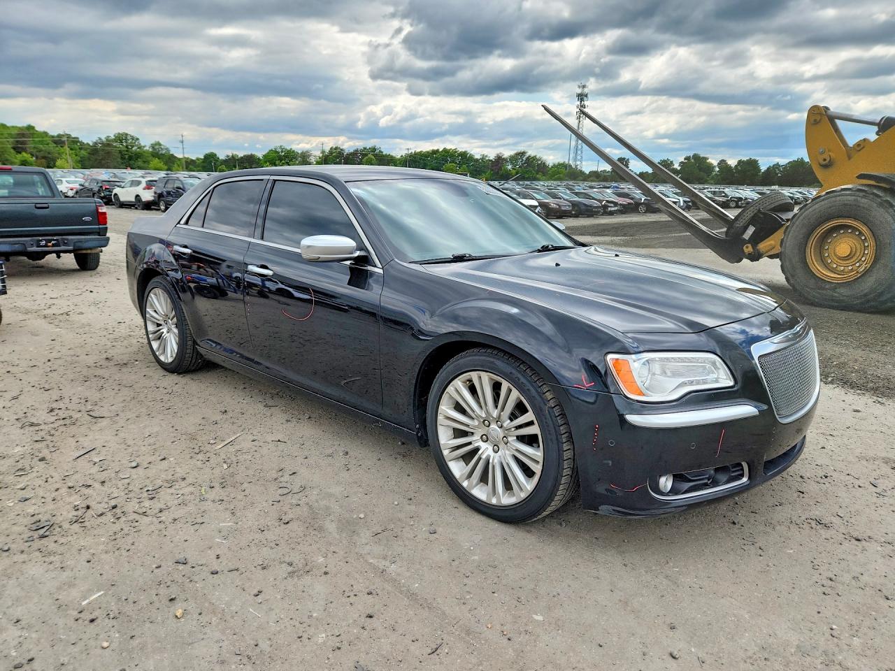 2013 Chrysler 300c Varvatos Black vin: 2C3CCADT1DH621722