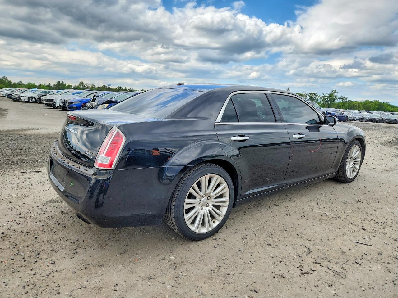 2013 Chrysler 300c Varvatos Black vin: 2C3CCADT1DH621722